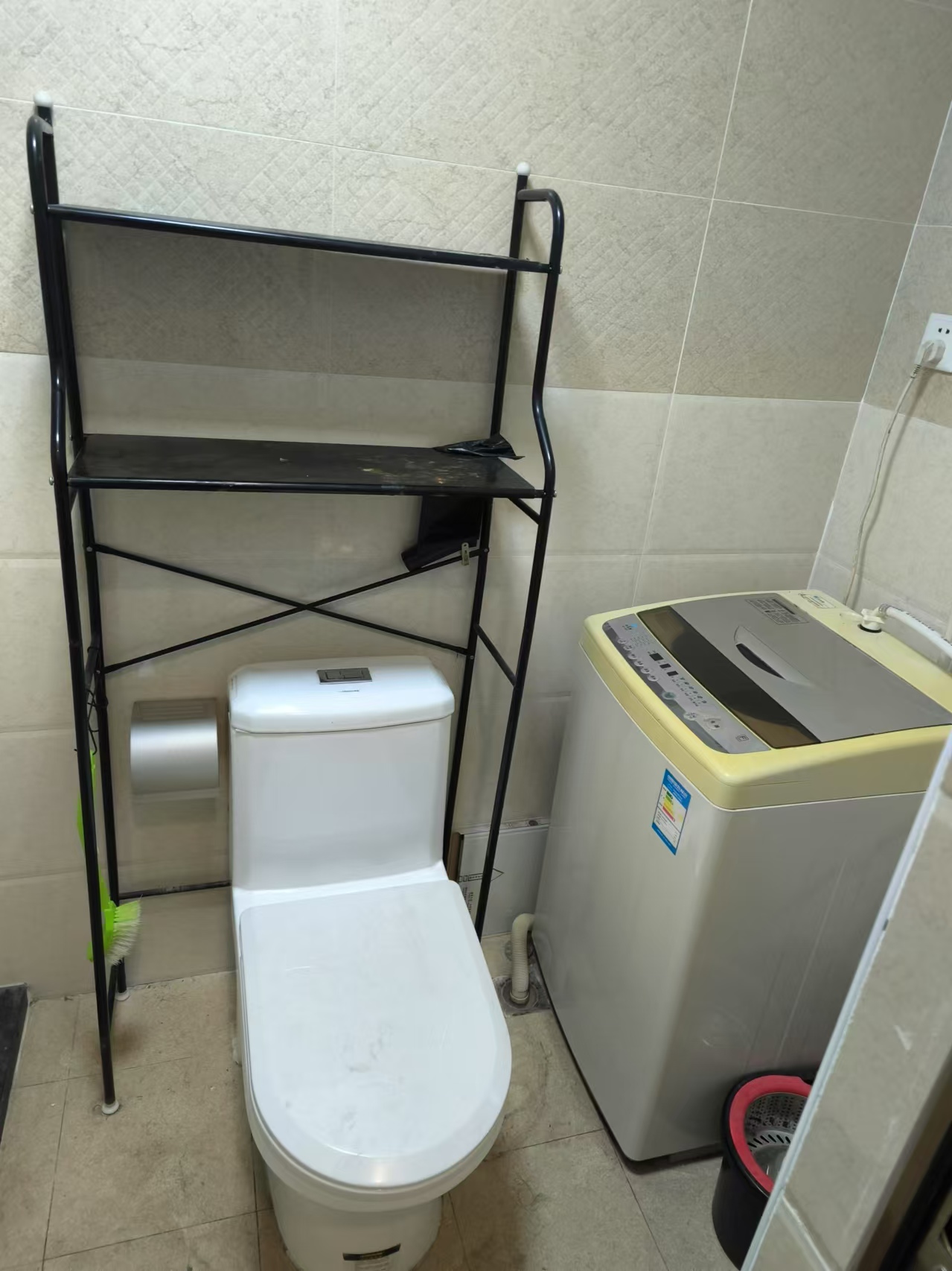 怡海星城 1室1厅1卫 1000.0元/月 怡海星城 1室1厅1卫 1000.0元/月室内图