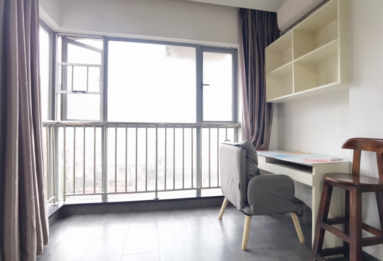 东宸19公馆 1室1厅1卫 1900.0元/月 东宸19公馆 1室1厅1卫 1900.0元/月室内图