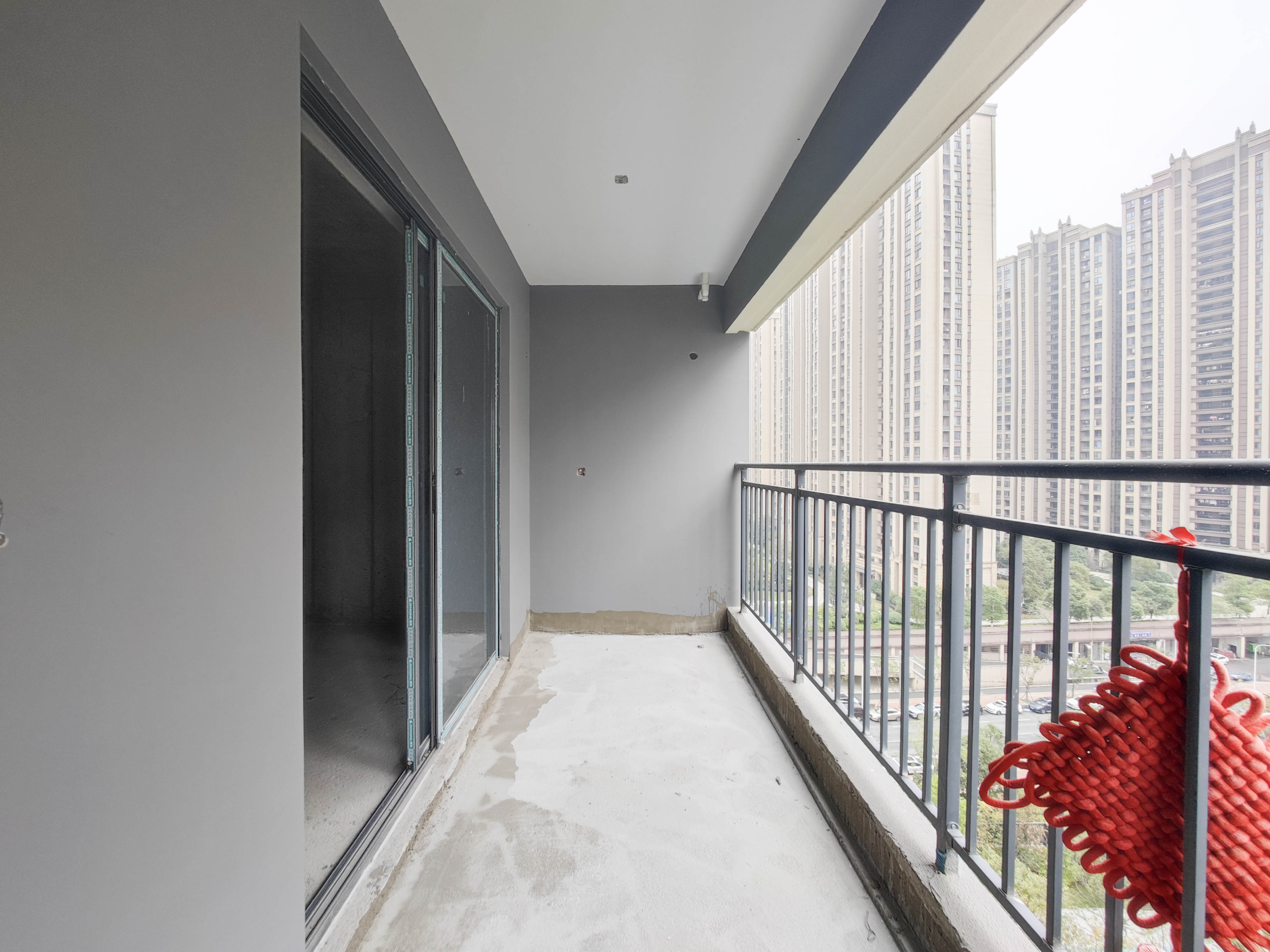 润和星河玥 4室2厅2卫 122.0万 润和星河玥 4室2厅2卫 122.0万阳台