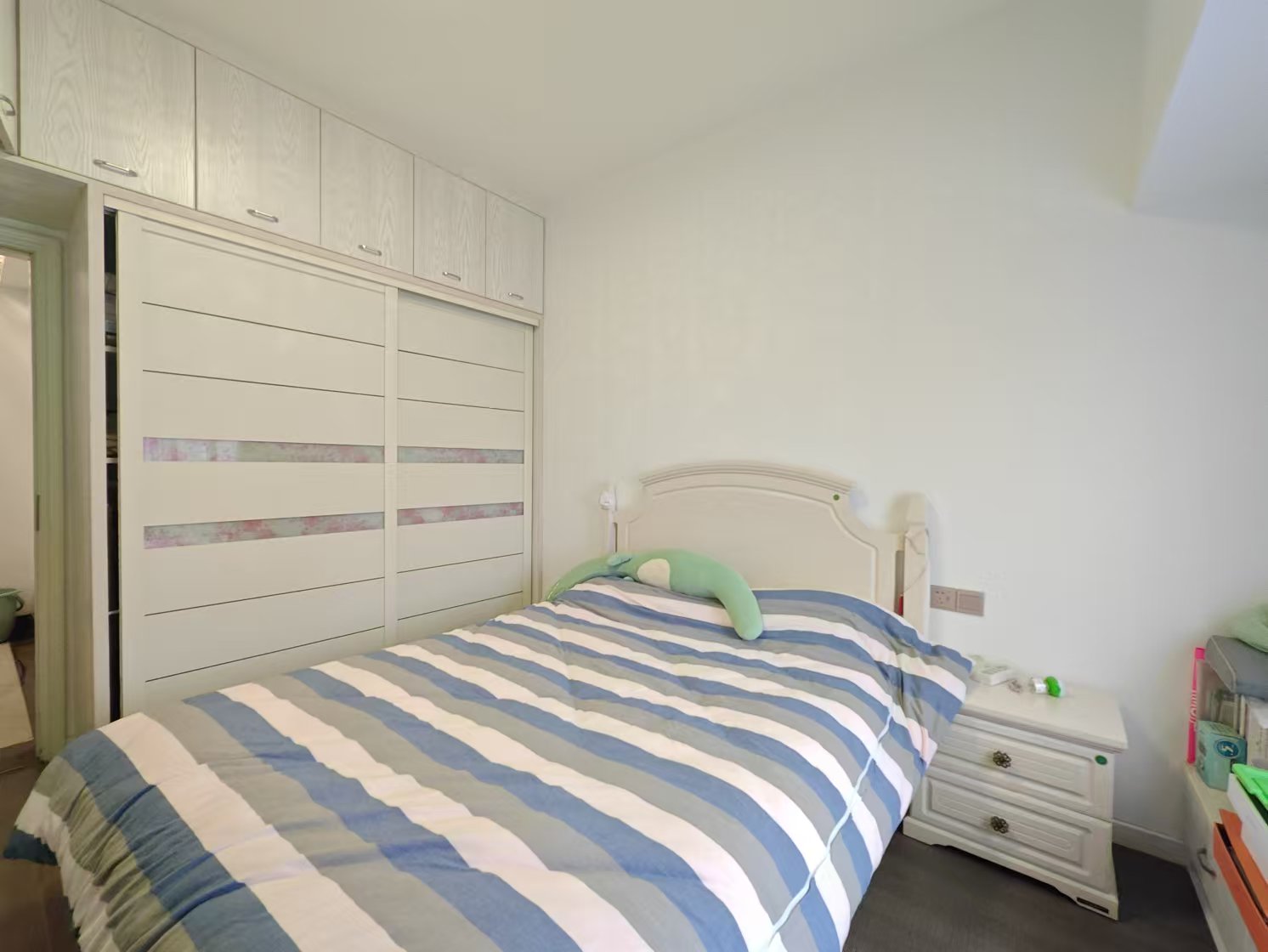 紫苑江岸 3室2厅1卫 65.0万 紫苑江岸 3室2厅1卫 65.0万室内图