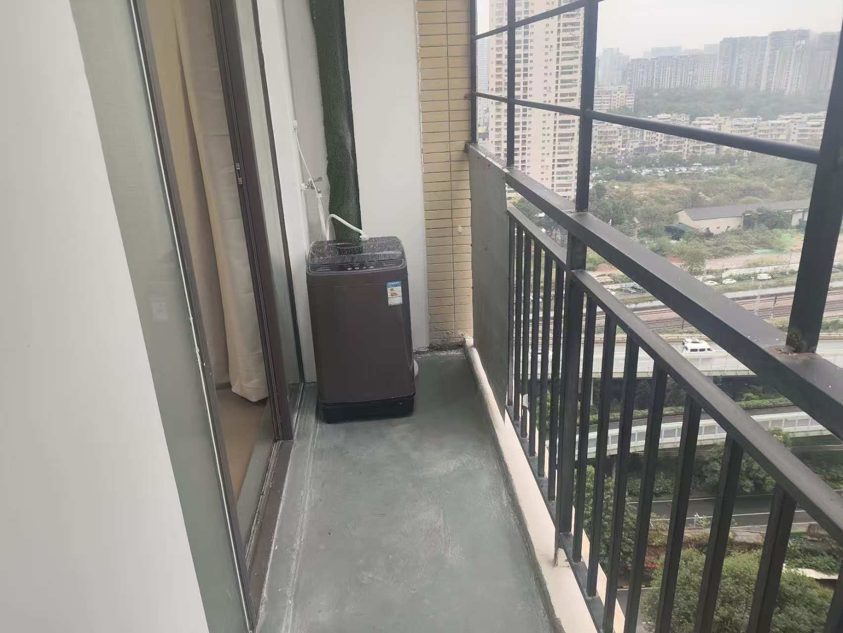 钱隆樽品(一、二、三期) 1室1厅1卫 1400.0元/月 钱隆樽品(一、二、三期) 1室1厅1卫 1400.0元/月室内图