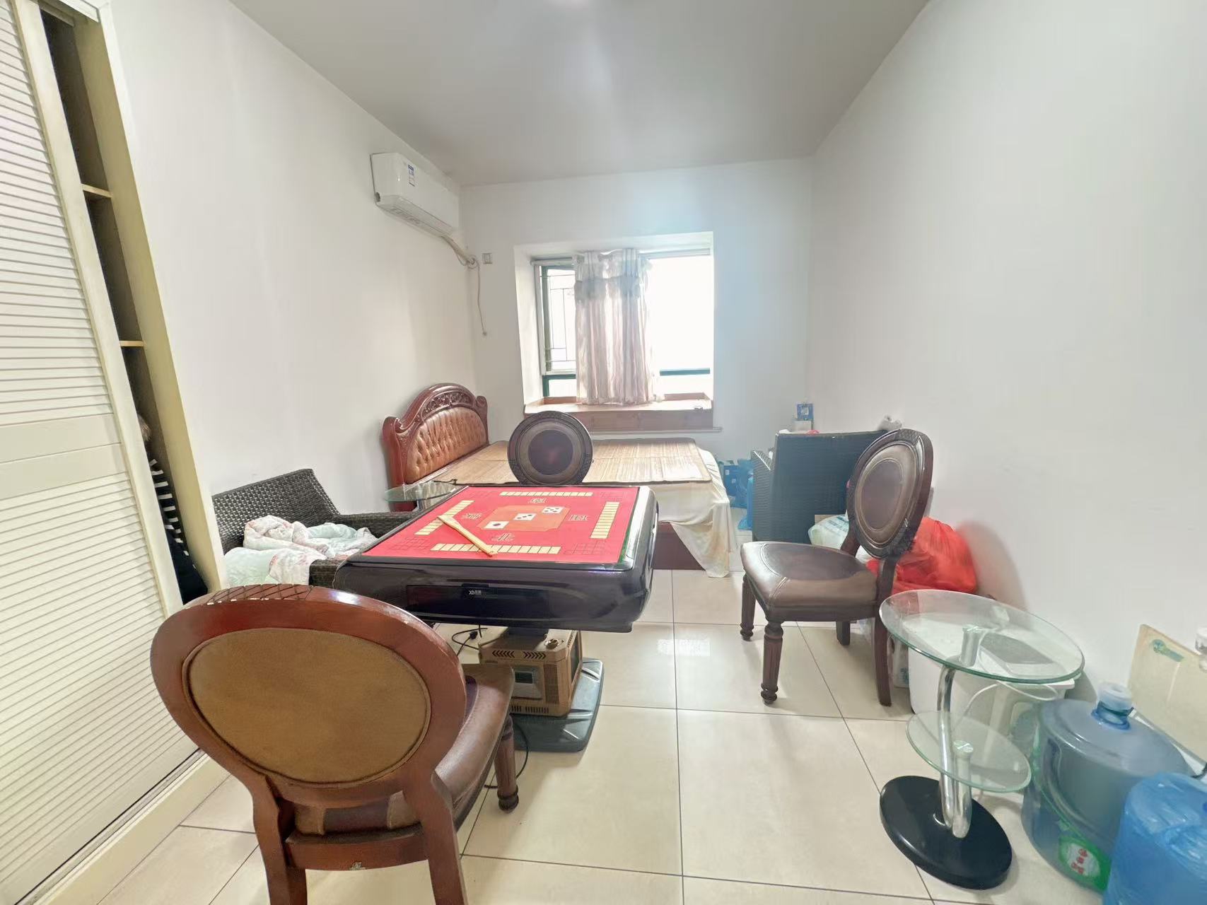 蓝盾景园二期 4室2厅2卫 69.0万 蓝盾景园二期 4室2厅2卫 69.0万室内图