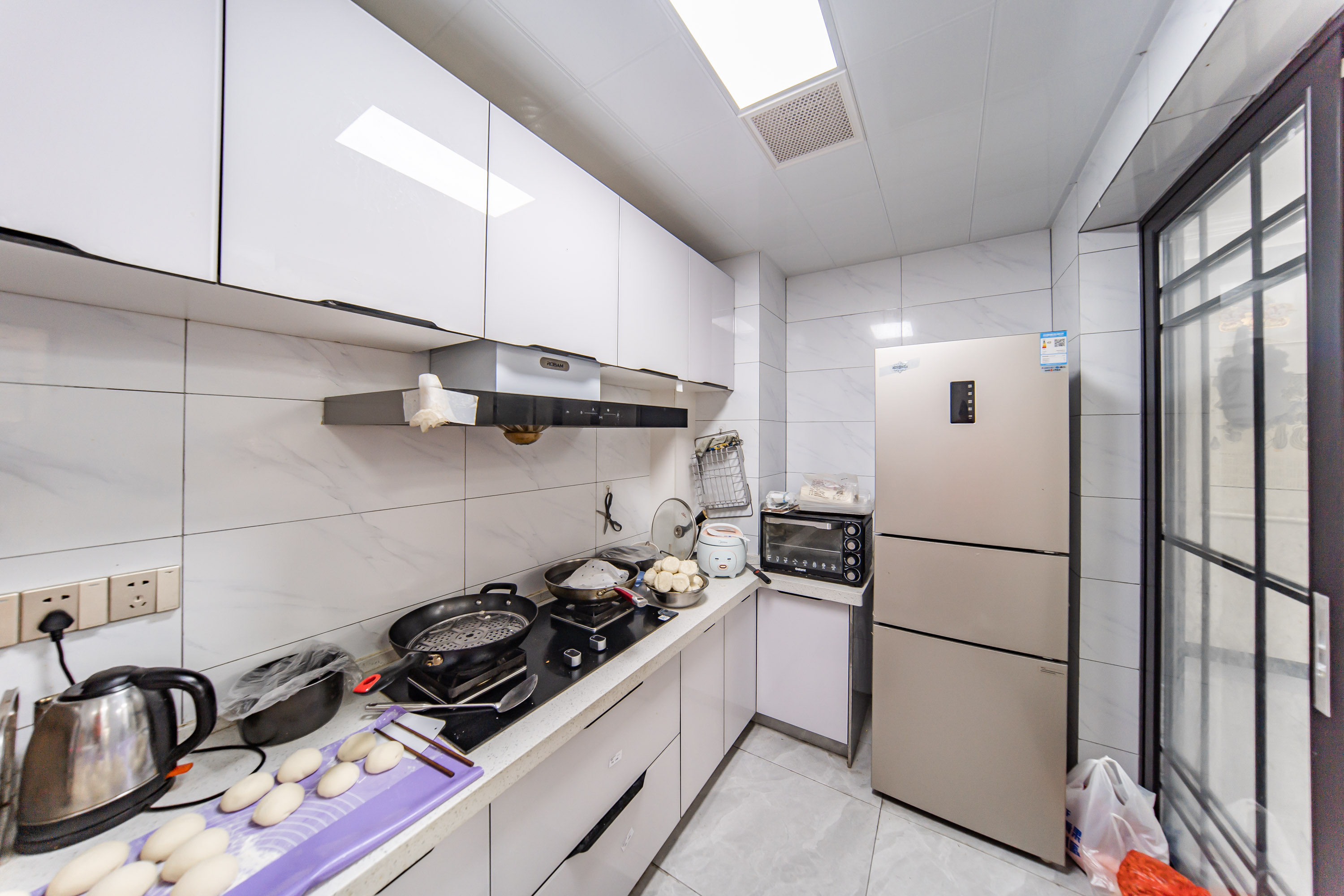 湘熙水郡(观澜海赋家园) 3室2厅1卫 97.6万 湘熙水郡(观澜海赋家园) 3室2厅1卫 97.6万厨房