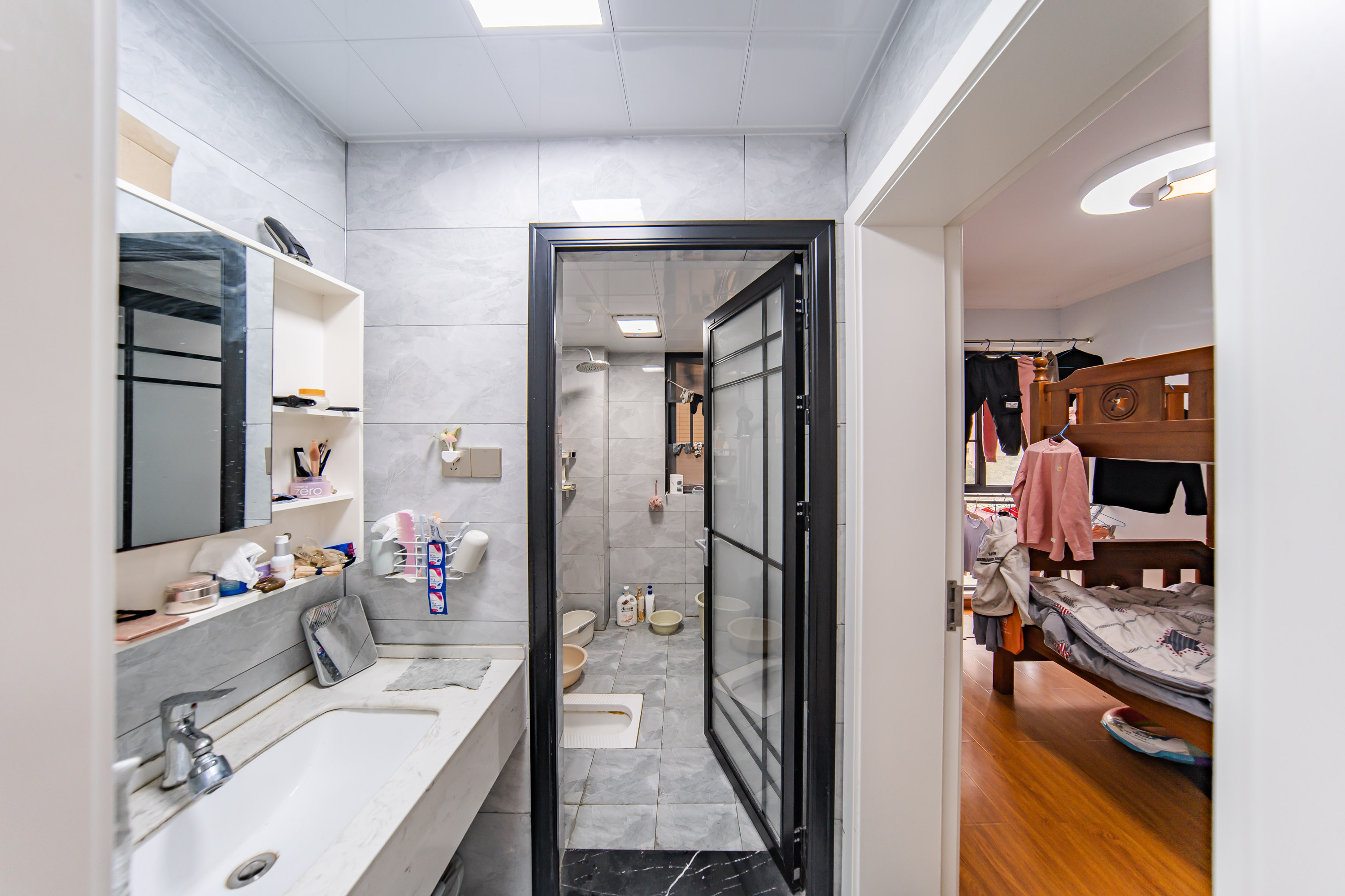 湘熙水郡(观澜海赋家园) 3室2厅1卫 97.6万 湘熙水郡(观澜海赋家园) 3室2厅1卫 97.6万卫生间