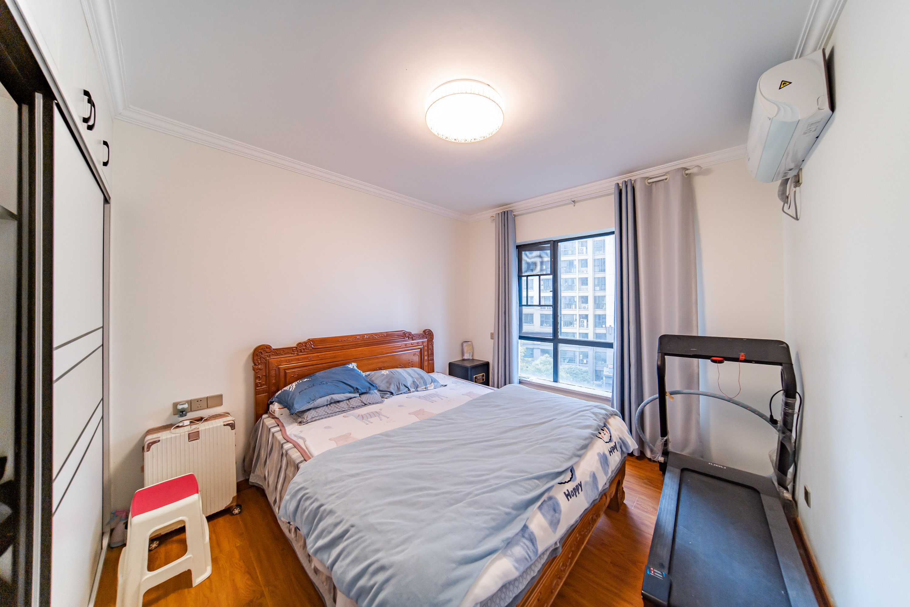 湘熙水郡(观澜海赋家园) 3室2厅1卫 97.6万 湘熙水郡(观澜海赋家园) 3室2厅1卫 97.6万卧室