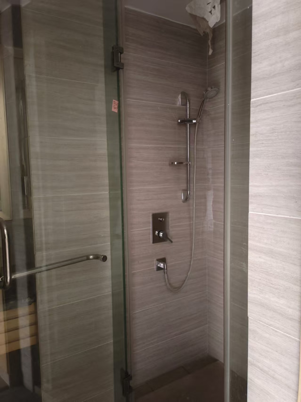 富华商业广场 1室1厅1卫 900.0元/月 富华商业广场 1室1厅1卫 900.0元/月室内图