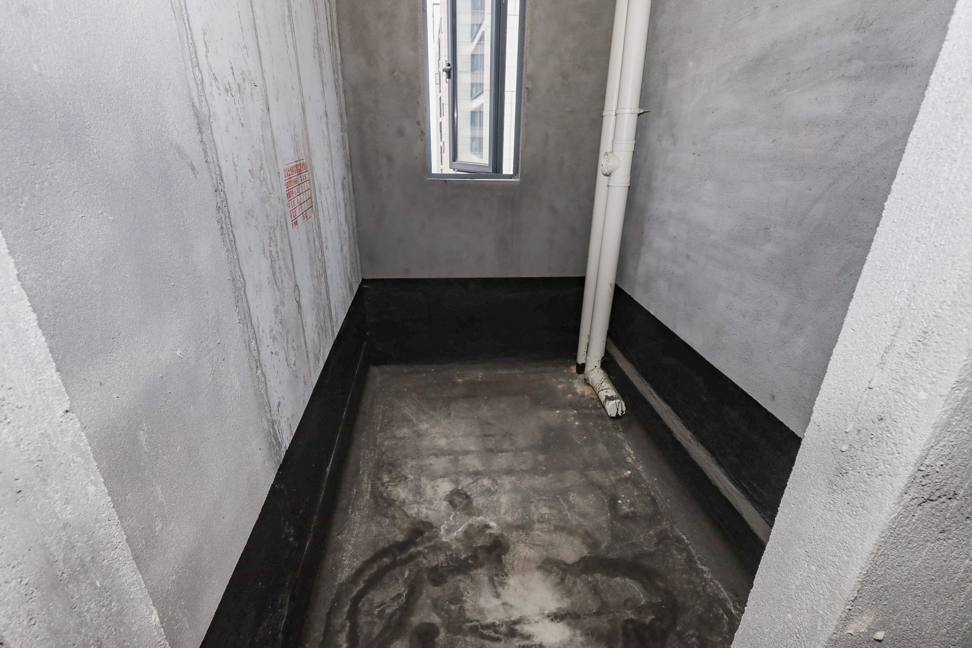 轨道中建麓江府  4室2厅2卫   198.00万卫生间