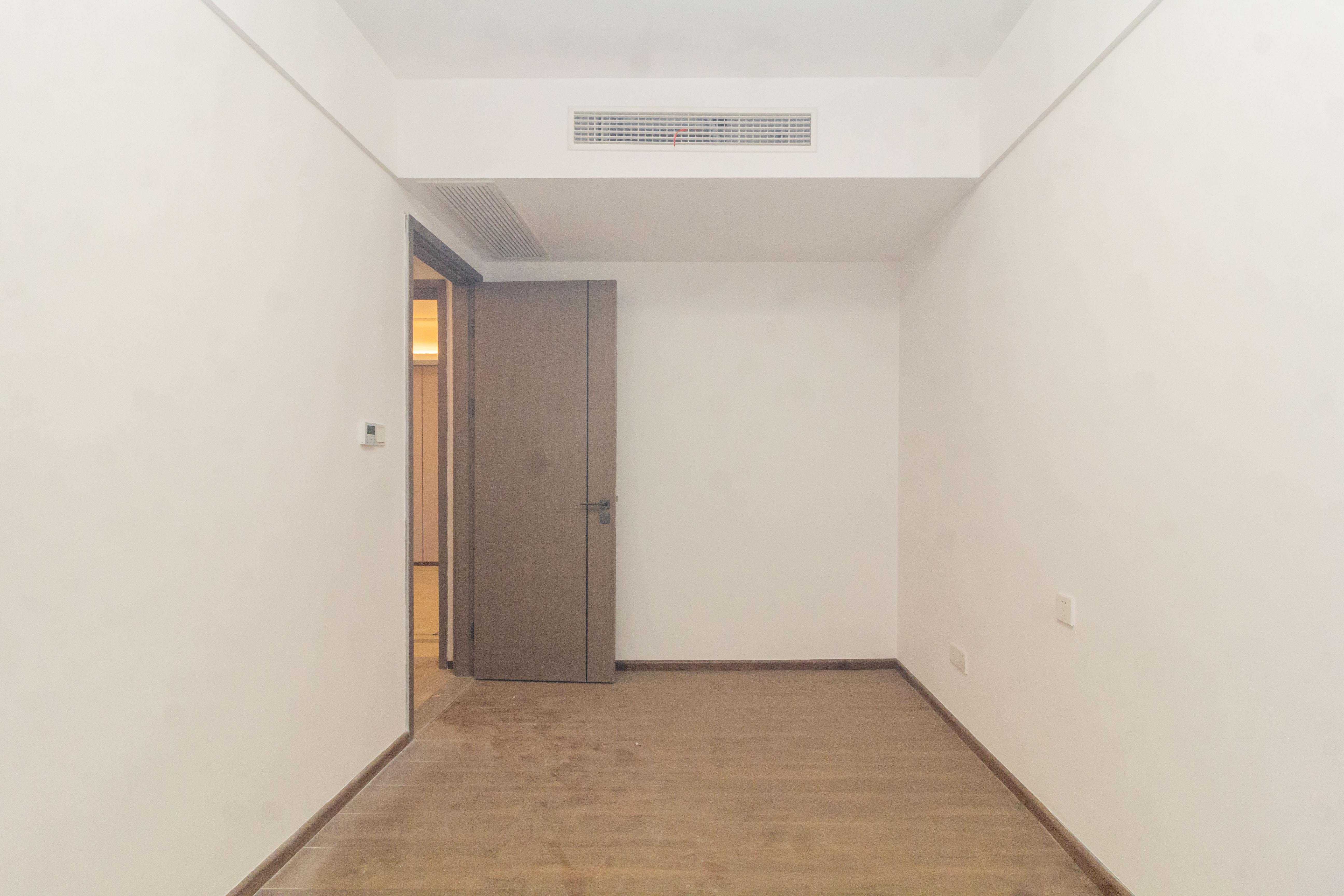 金茂建发观悦  3室2厅2卫   171.50万卧室