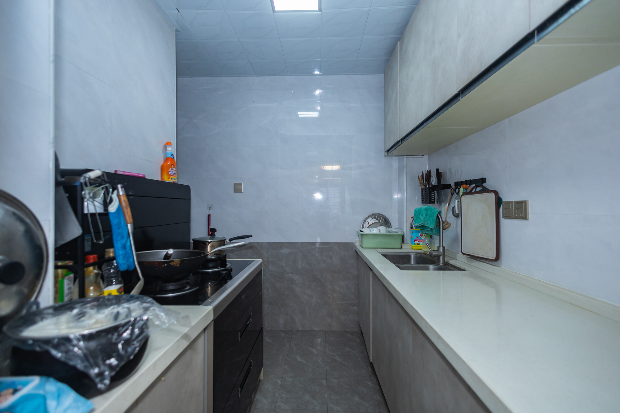 楚天世纪城西苑  3室2厅1卫    62.8万 楚天世纪城西苑  3室2厅1卫    62.8万厨房