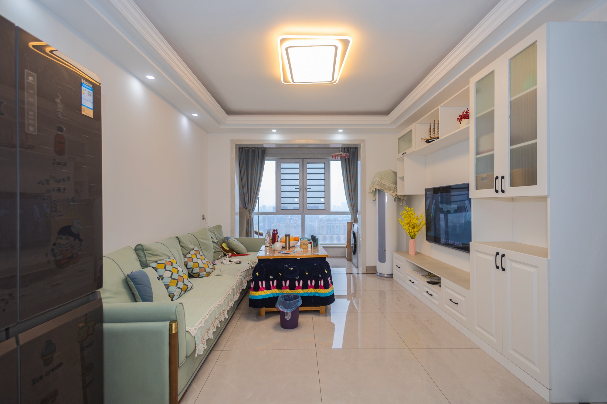 楚天世纪城西苑  3室2厅1卫    62.8万 楚天世纪城西苑  3室2厅1卫    62.8万客厅