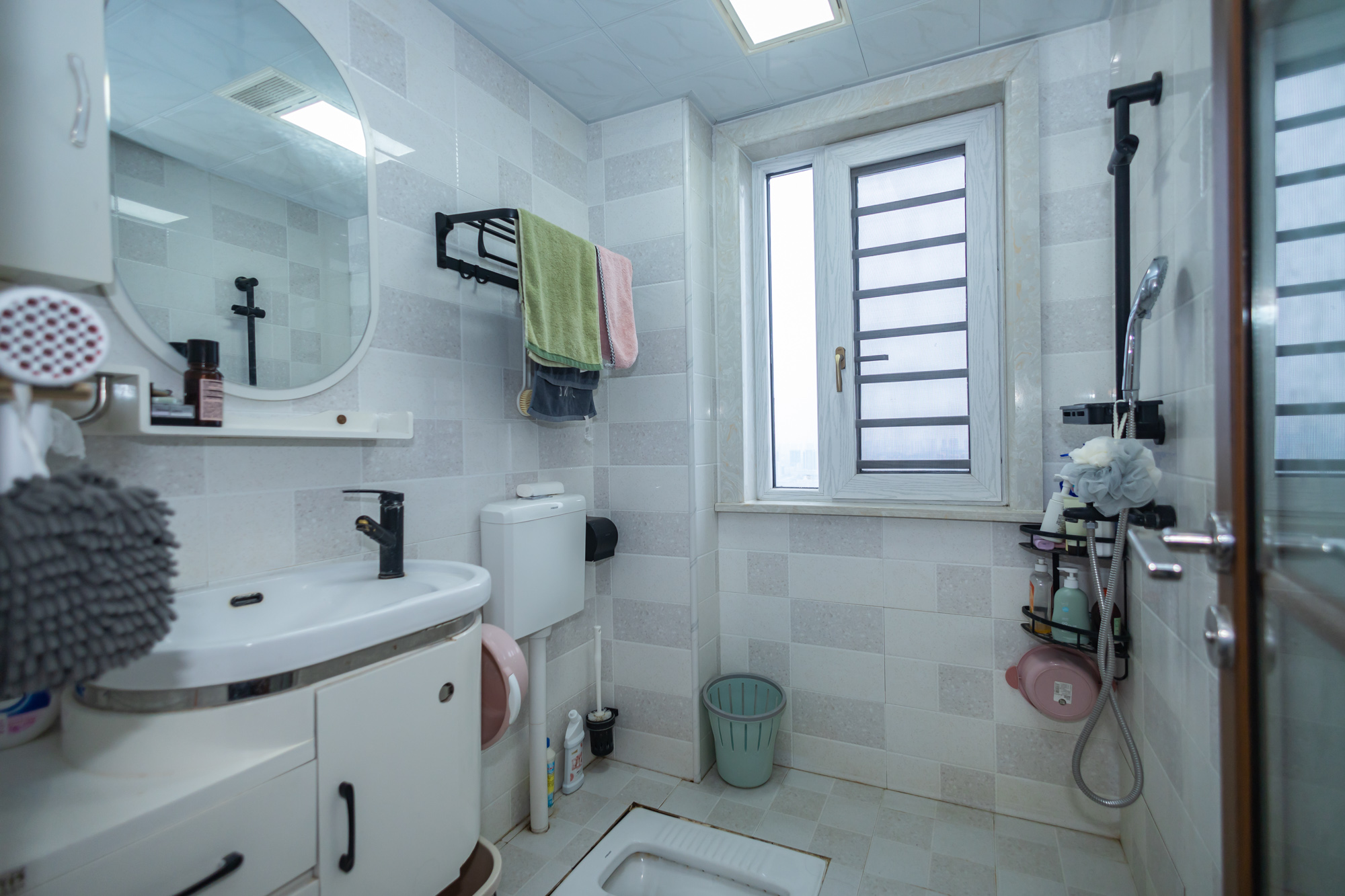 楚天世纪城西苑  3室2厅1卫    62.8万 楚天世纪城西苑  3室2厅1卫    62.8万卫生间