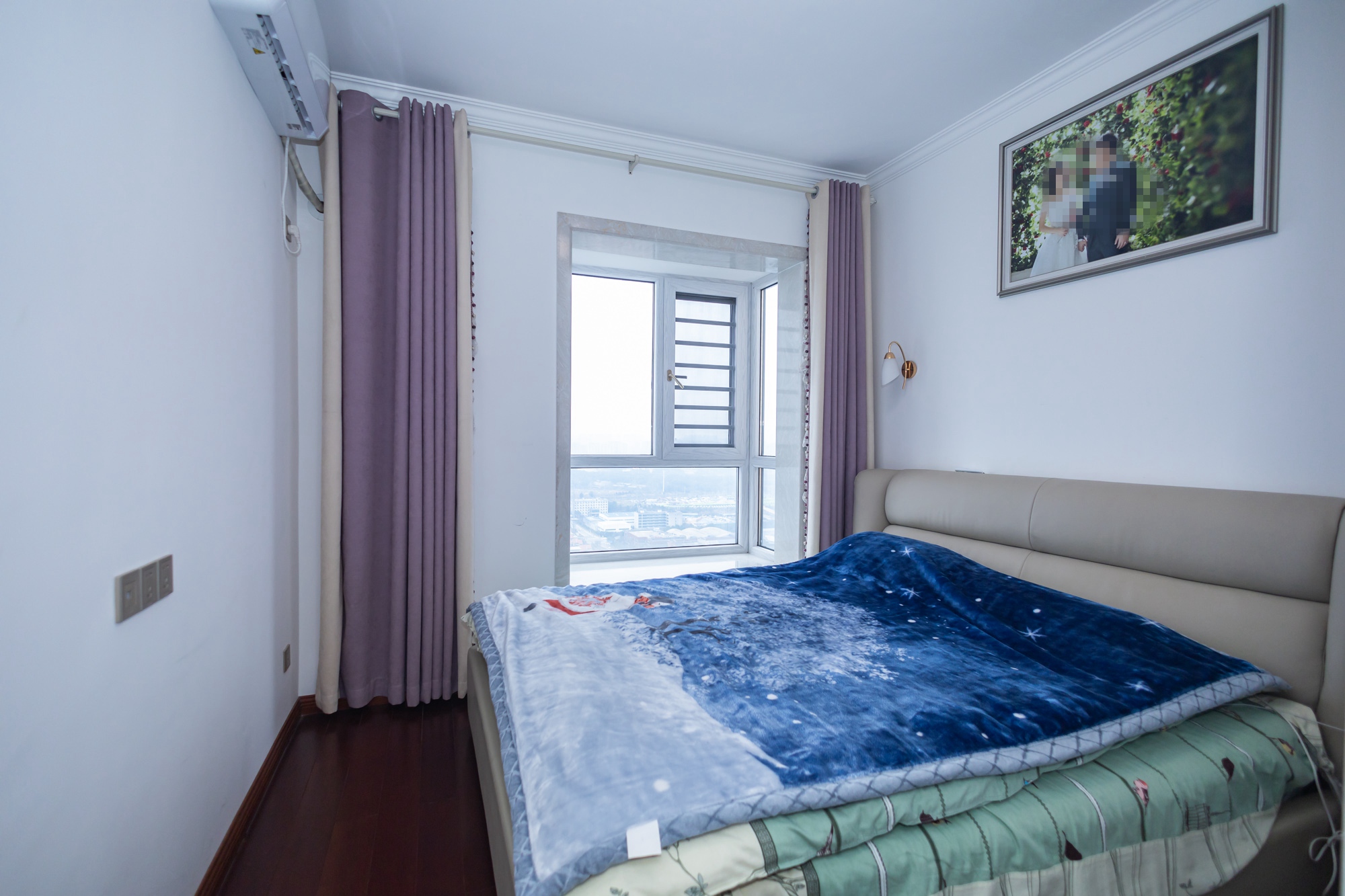 楚天世纪城西苑  3室2厅1卫    62.8万 楚天世纪城西苑  3室2厅1卫    62.8万卧室