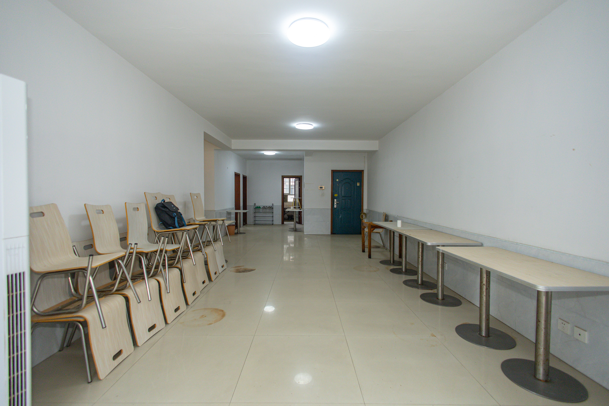 银园公寓(长沙县)  3室2厅1卫    54.0万 银园公寓(长沙县)  3室2厅1卫    54.0万客厅