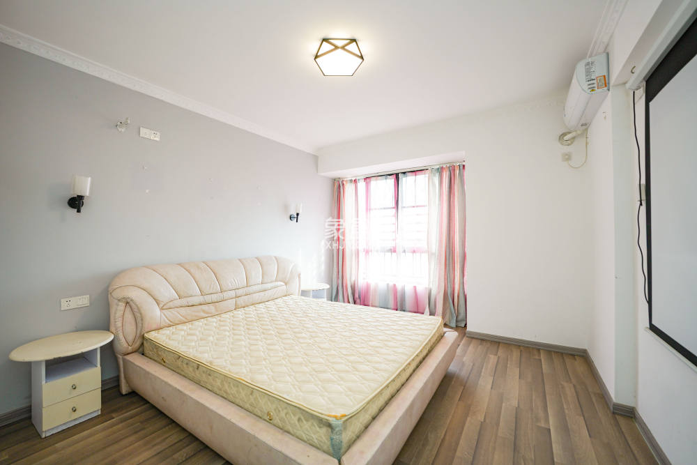 佳兆业水岸新都 4室2厅2卫 2500.0元/月 佳兆业水岸新都 4室2厅2卫 2500.0元/月室内图