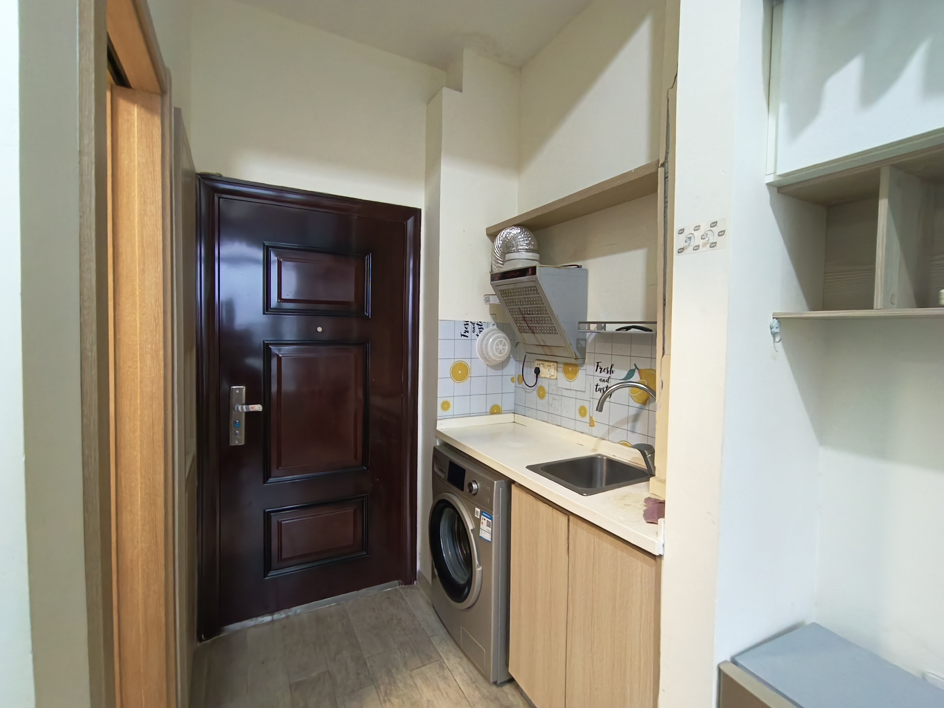 兰亭湾畔 1室1厅1卫 1200.0元/月 兰亭湾畔 1室1厅1卫 1200.0元/月室内图