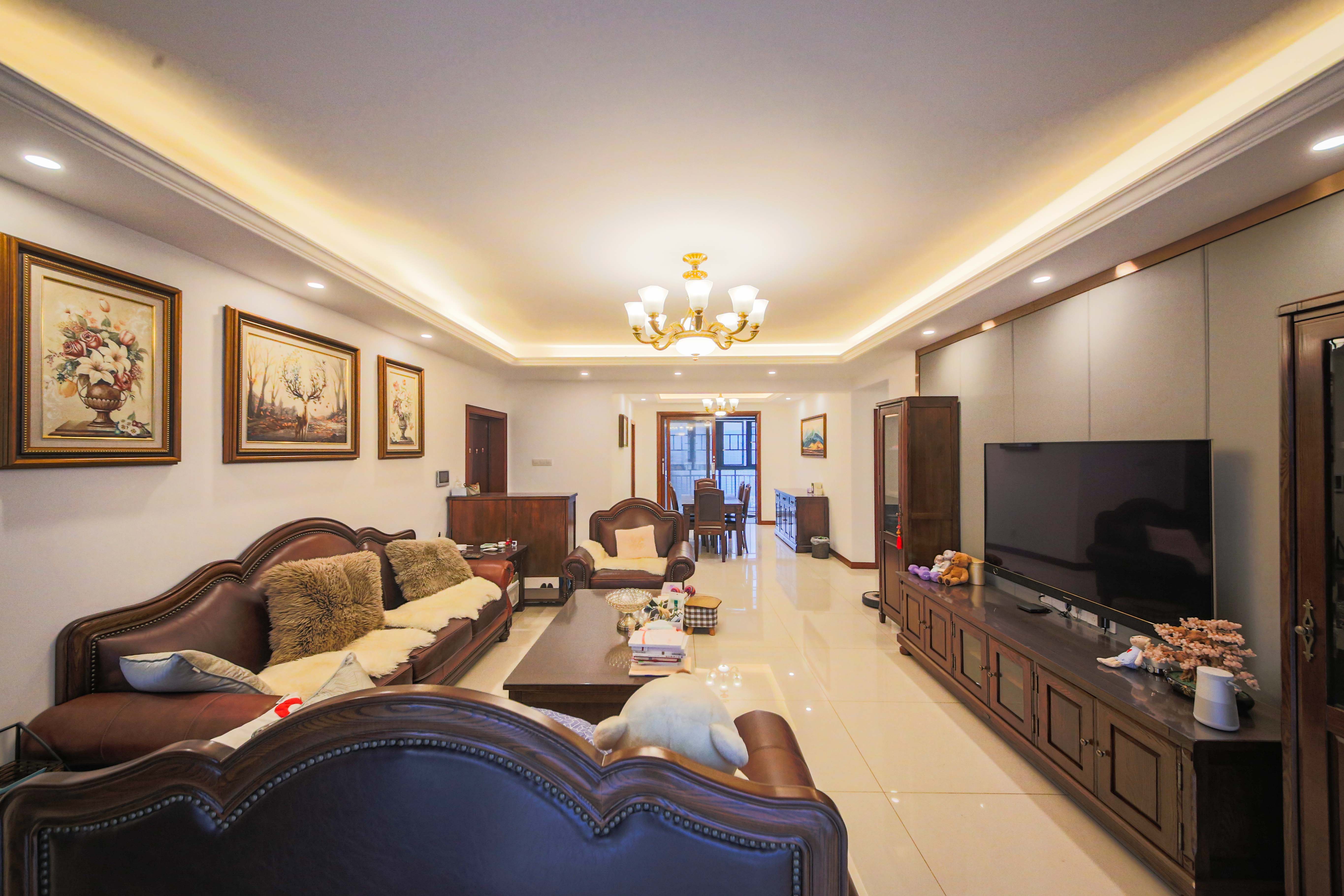 轻盐阳光CEO(轻盐雅苑)(轻奢时代)  4室2厅2卫    155.0万 轻盐阳光CEO(轻盐雅苑)(轻奢时代)  4室2厅2卫    155.0万