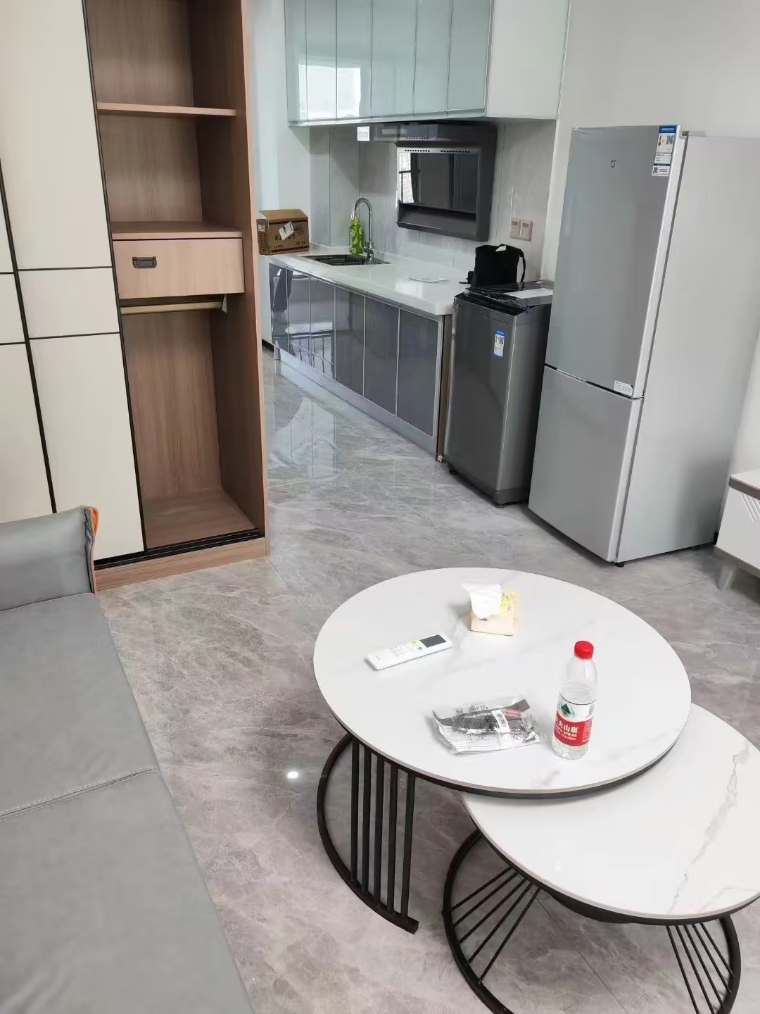 兰亭湾畔 1室1厅1卫 2000.0元/月 兰亭湾畔 1室1厅1卫 2000.0元/月室内图