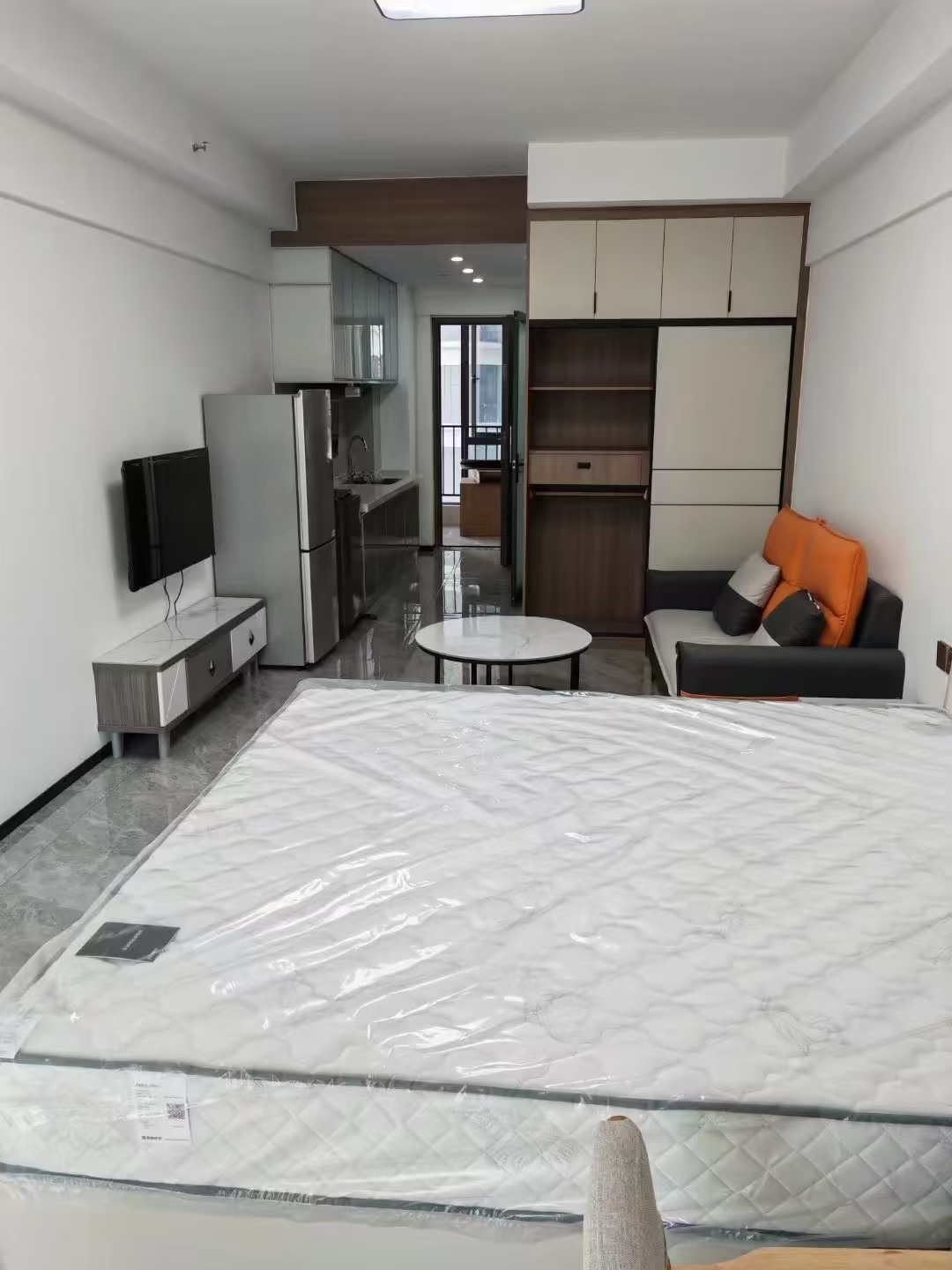 兰亭湾畔 1室1厅1卫 2000.0元/月 兰亭湾畔 1室1厅1卫 2000.0元/月室内图