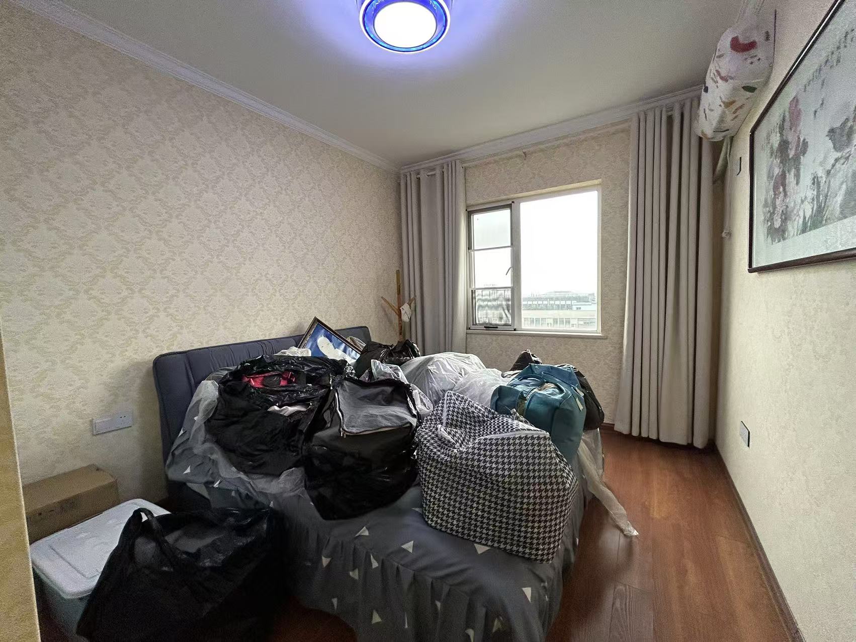 九八缔景城 4室2厅2卫 105.0万 九八缔景城 4室2厅2卫 105.0万室内图