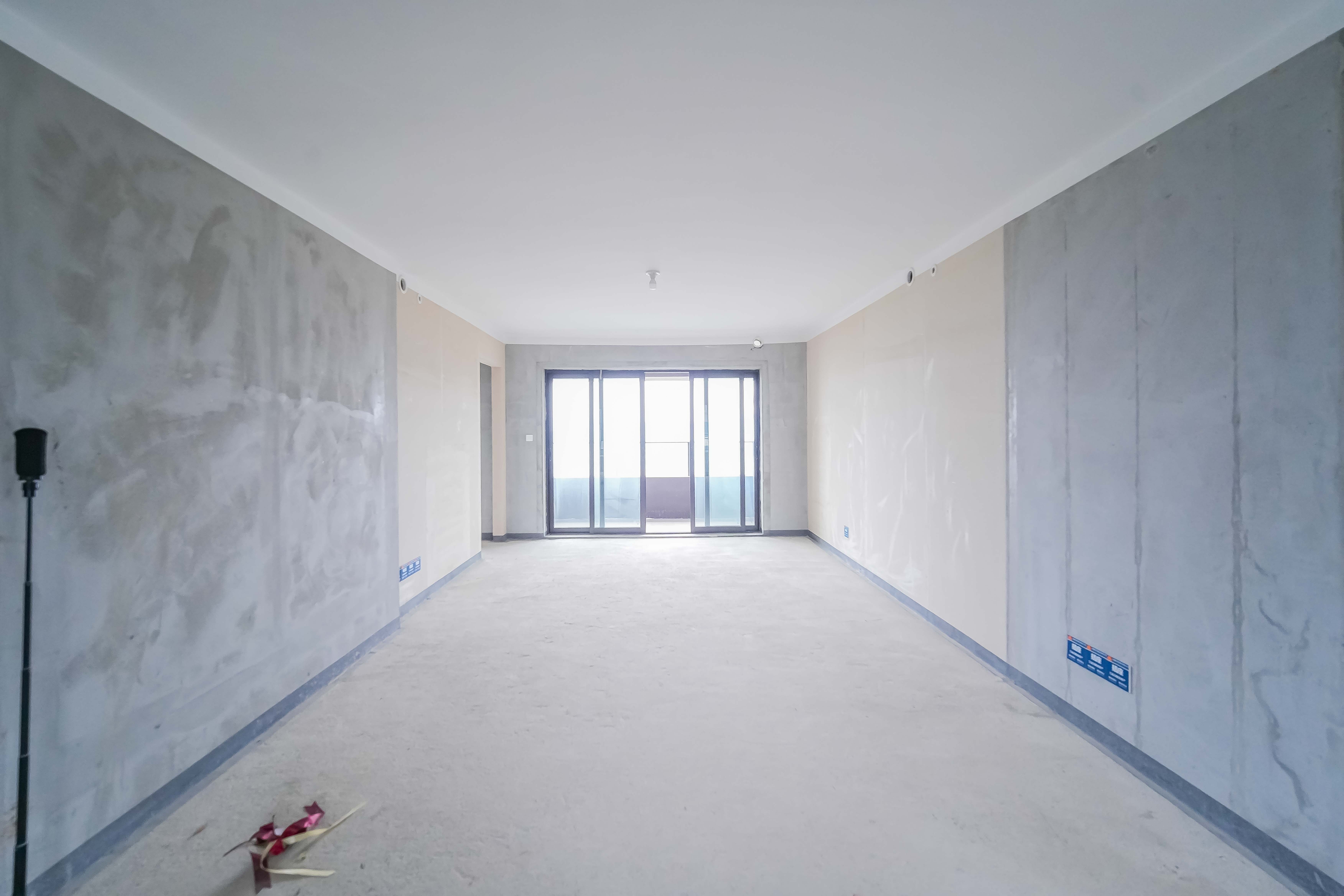 建发玖洲和玺  4室2厅2卫   200.00万其他