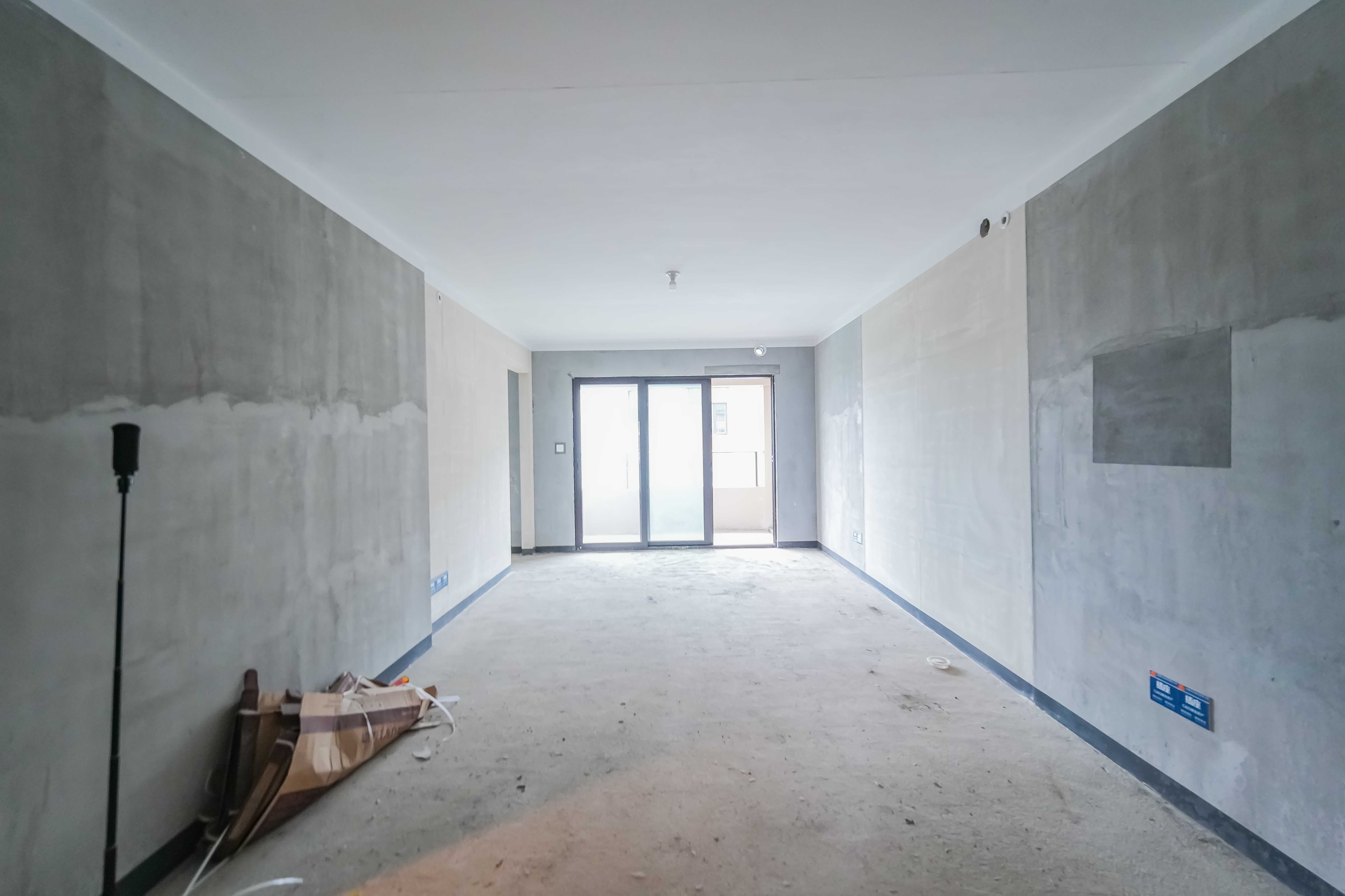建发玖洲和玺  4室2厅2卫   158.00万