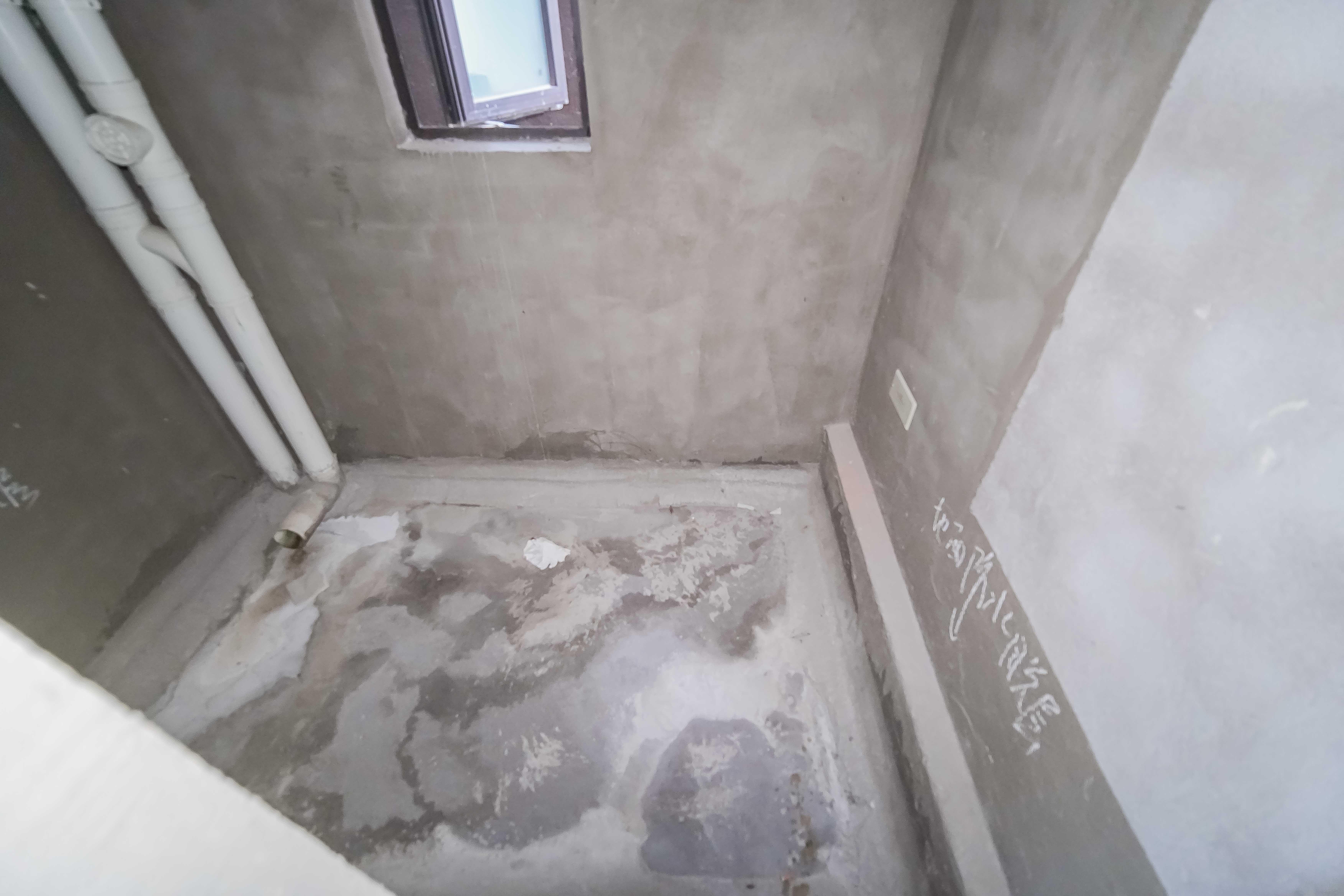 建发玖洲和玺  4室2厅2卫   158.00万其他