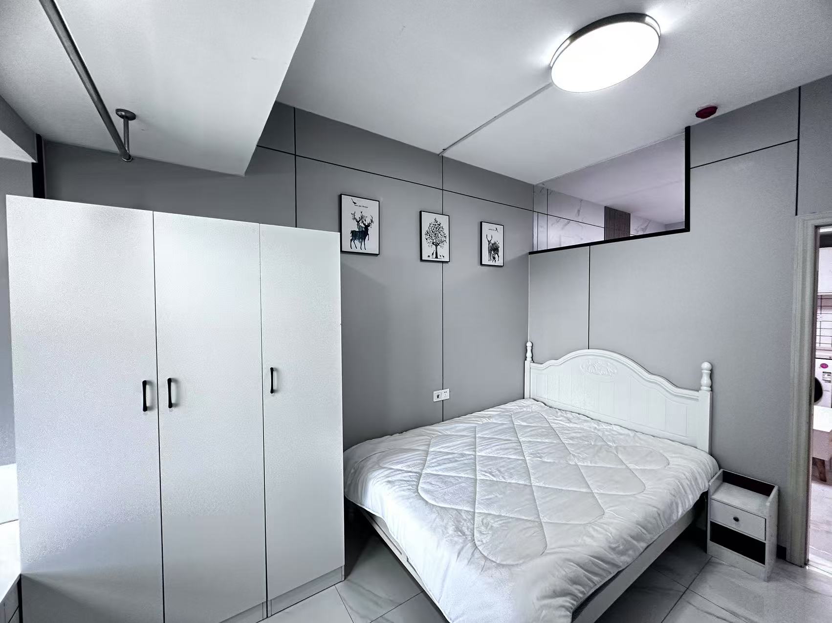 裕天国际商汇中心 1室1厅1卫 1830.0元/月 裕天国际商汇中心 1室1厅1卫 1830.0元/月室内图