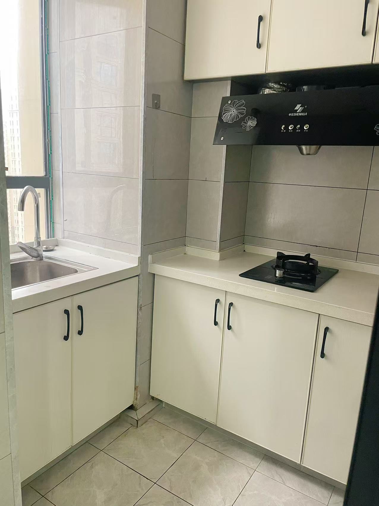 和顺天河广场(型格广场) 1室1厅1卫 1200.0元/月 和顺天河广场(型格广场) 1室1厅1卫 1200.0元/月室内图