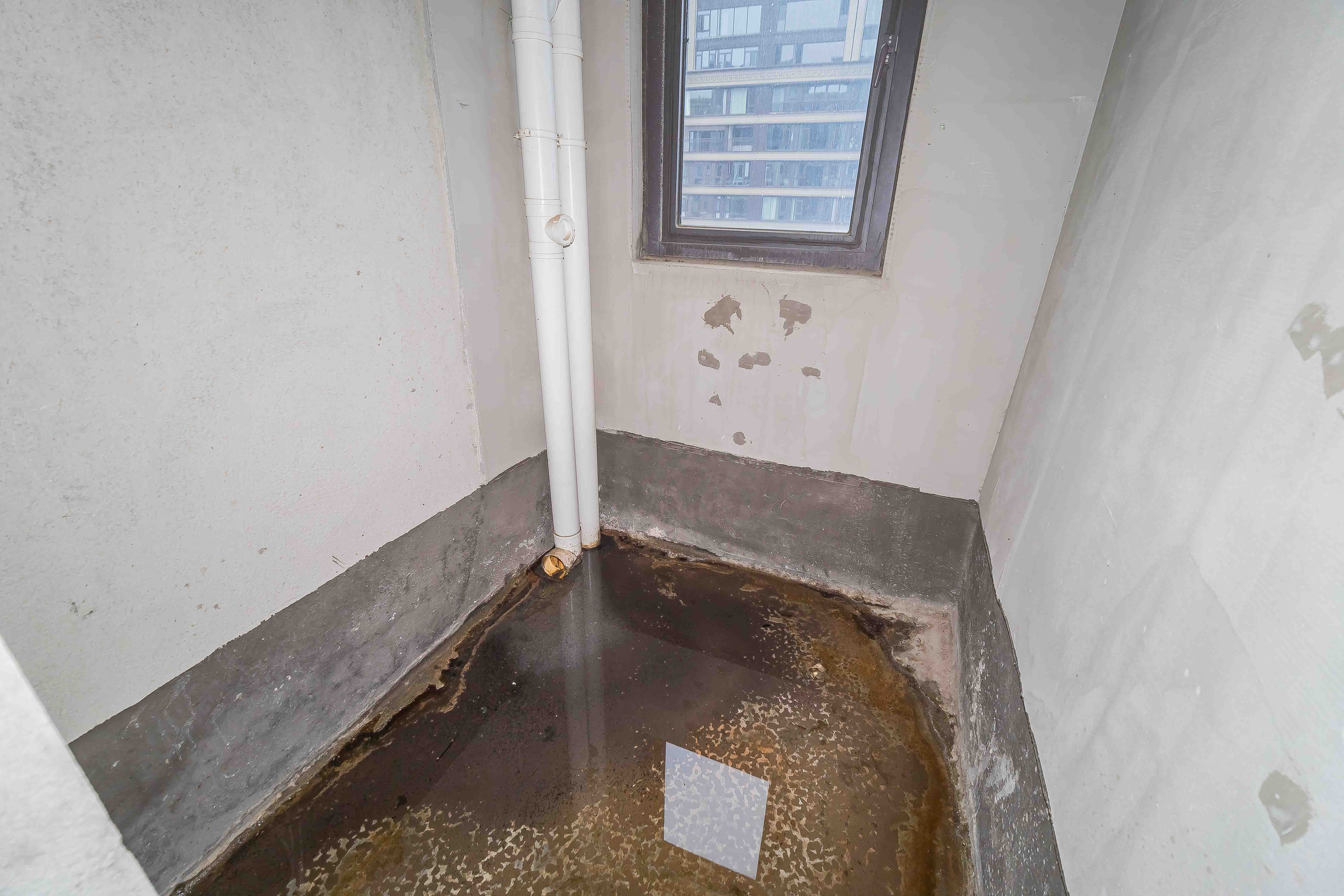 建发央玺（建发泱玺雅苑）  4室2厅2卫   315.00万卫生间
