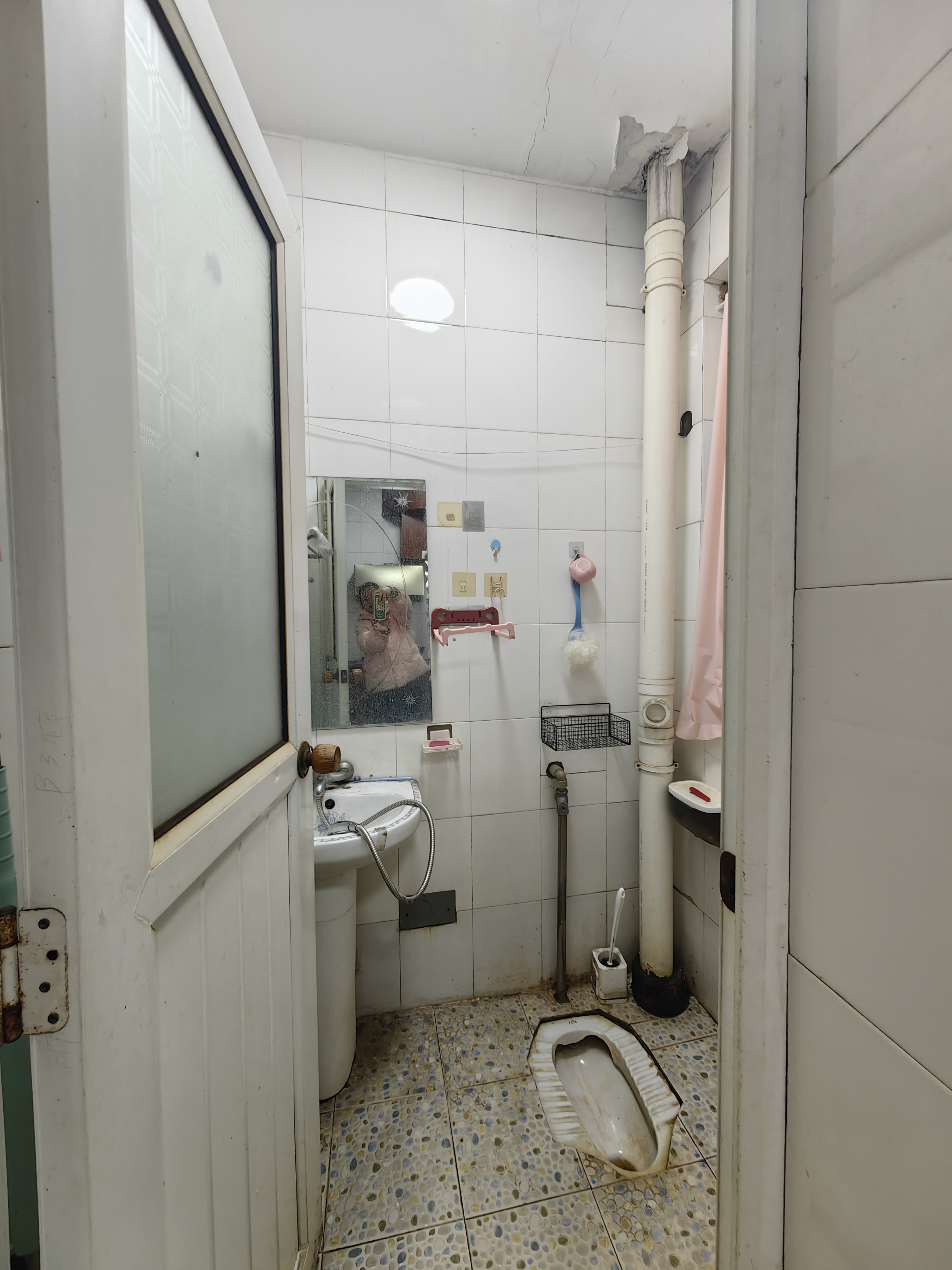 茶叶大市场“山水茗园”  2室2厅1卫   1200.00元/月室内图