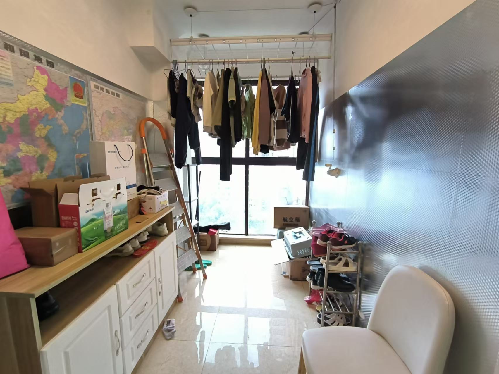 蓝溪谷 4室2厅2卫 110.0万 蓝溪谷 4室2厅2卫 110.0万室内图