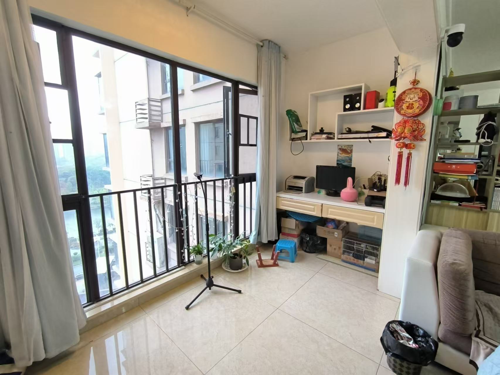 蓝溪谷 4室2厅2卫 110.0万 蓝溪谷 4室2厅2卫 110.0万室内图