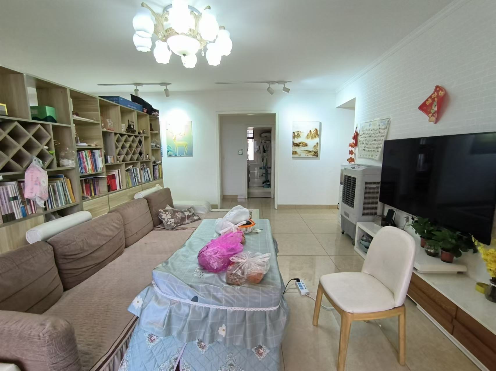 蓝溪谷 4室2厅2卫 110.0万 蓝溪谷 4室2厅2卫 110.0万室内图