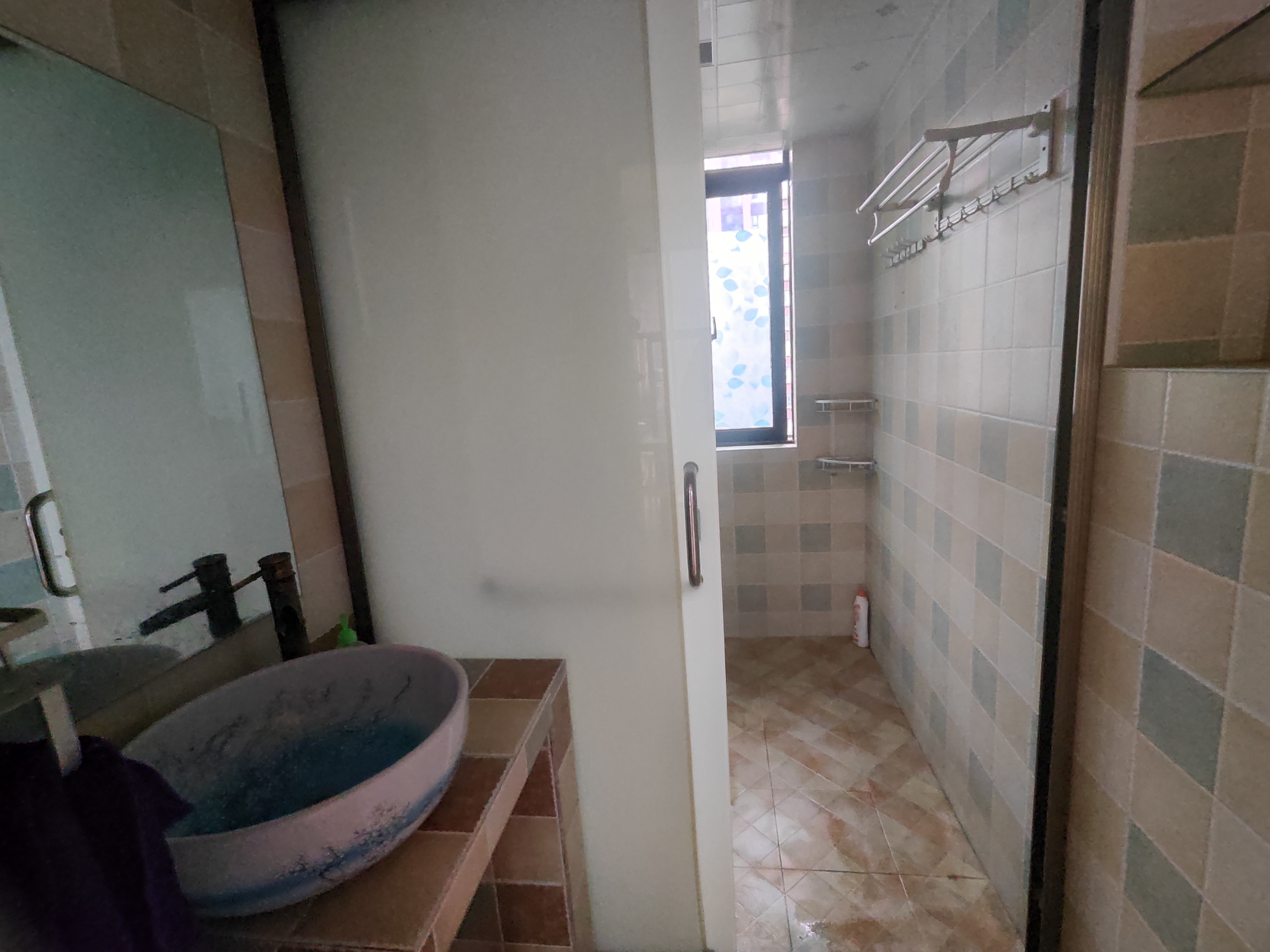 金轮翡翠名园 3室2厅1卫 1800.0元/月 金轮翡翠名园 3室2厅1卫 1800.0元/月室内图