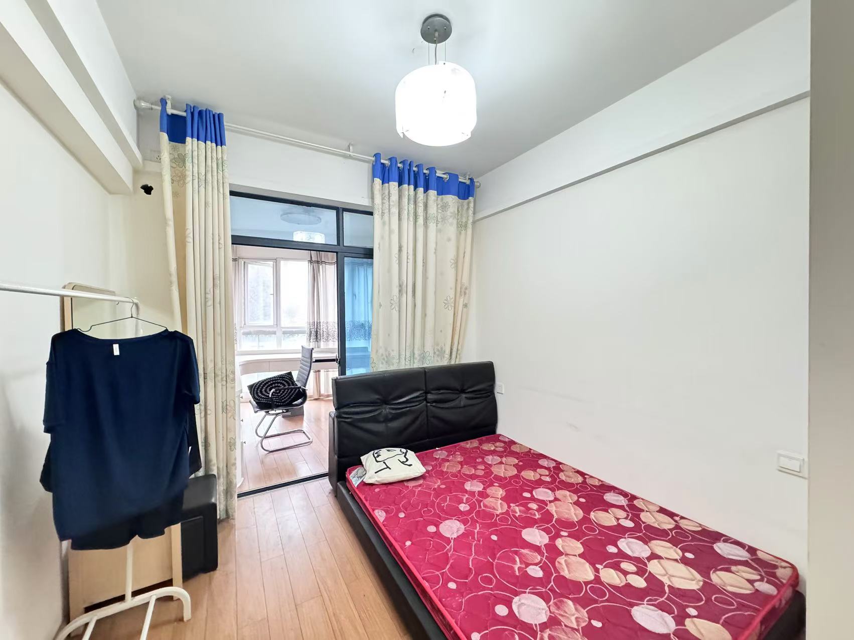 山水国际  3室2厅2卫    76.8万 山水国际  3室2厅2卫    76.8万室内图