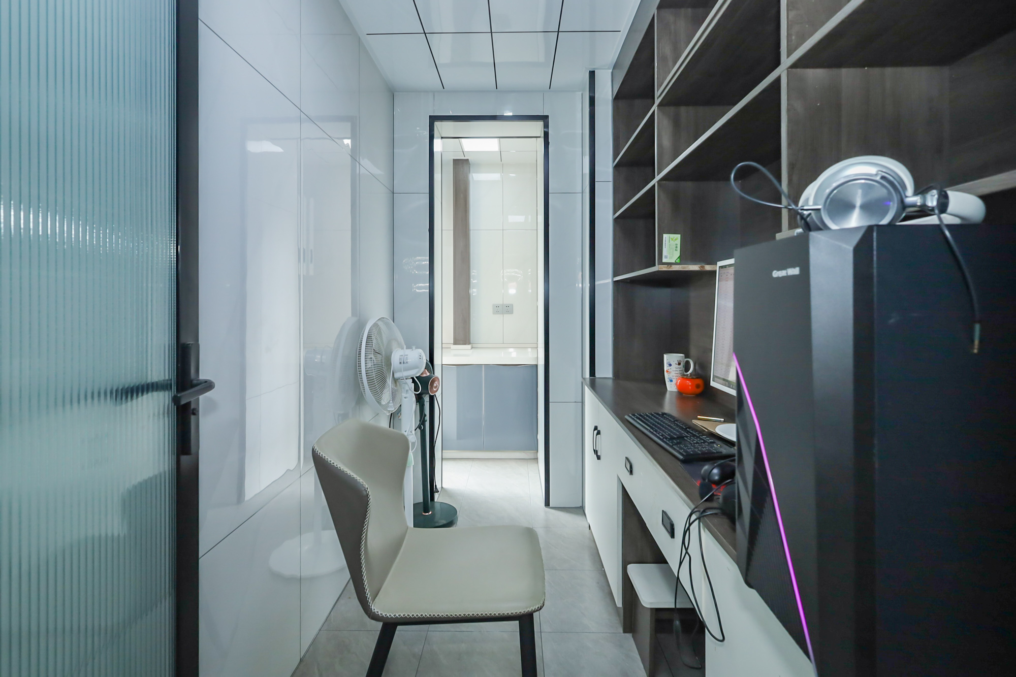 保利西海岸B区  3室2厅2卫    190.0万 保利西海岸B区  3室2厅2卫    190.0万卫生间