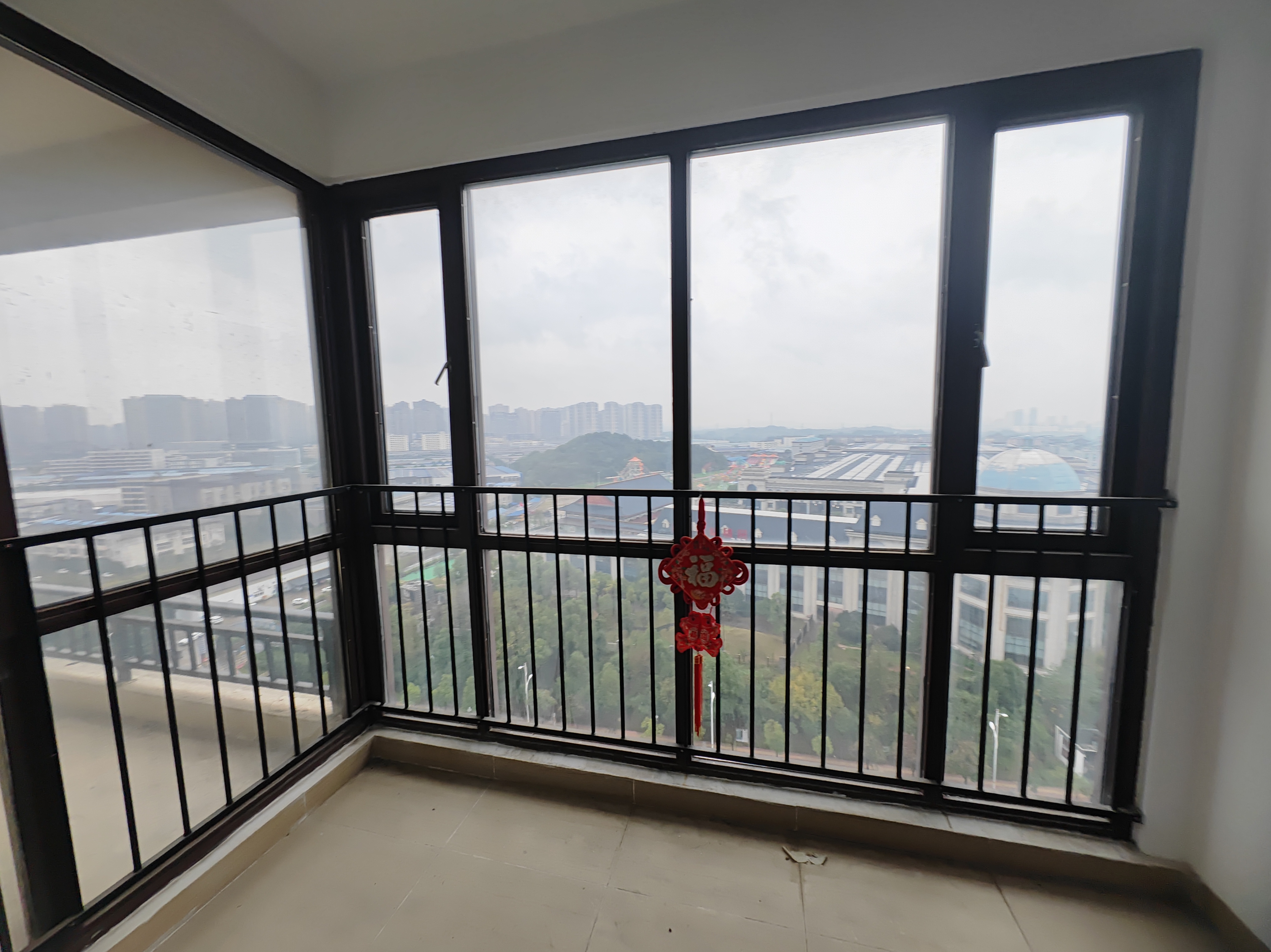 天元区碧桂园 3室2厅1卫 2200.0元/月 天元区碧桂园 3室2厅1卫 2200.0元/月室内图