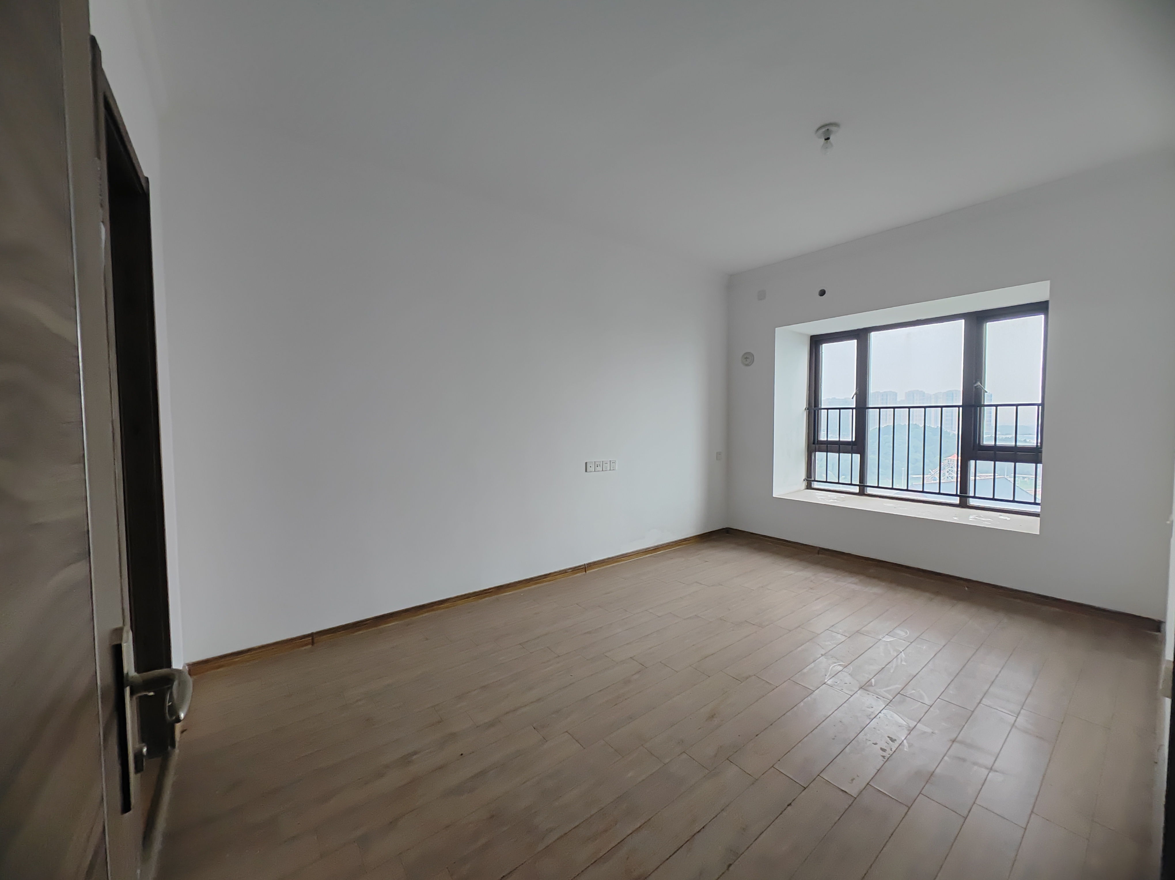 天元区碧桂园 3室2厅1卫 2200.0元/月 天元区碧桂园 3室2厅1卫 2200.0元/月室内图