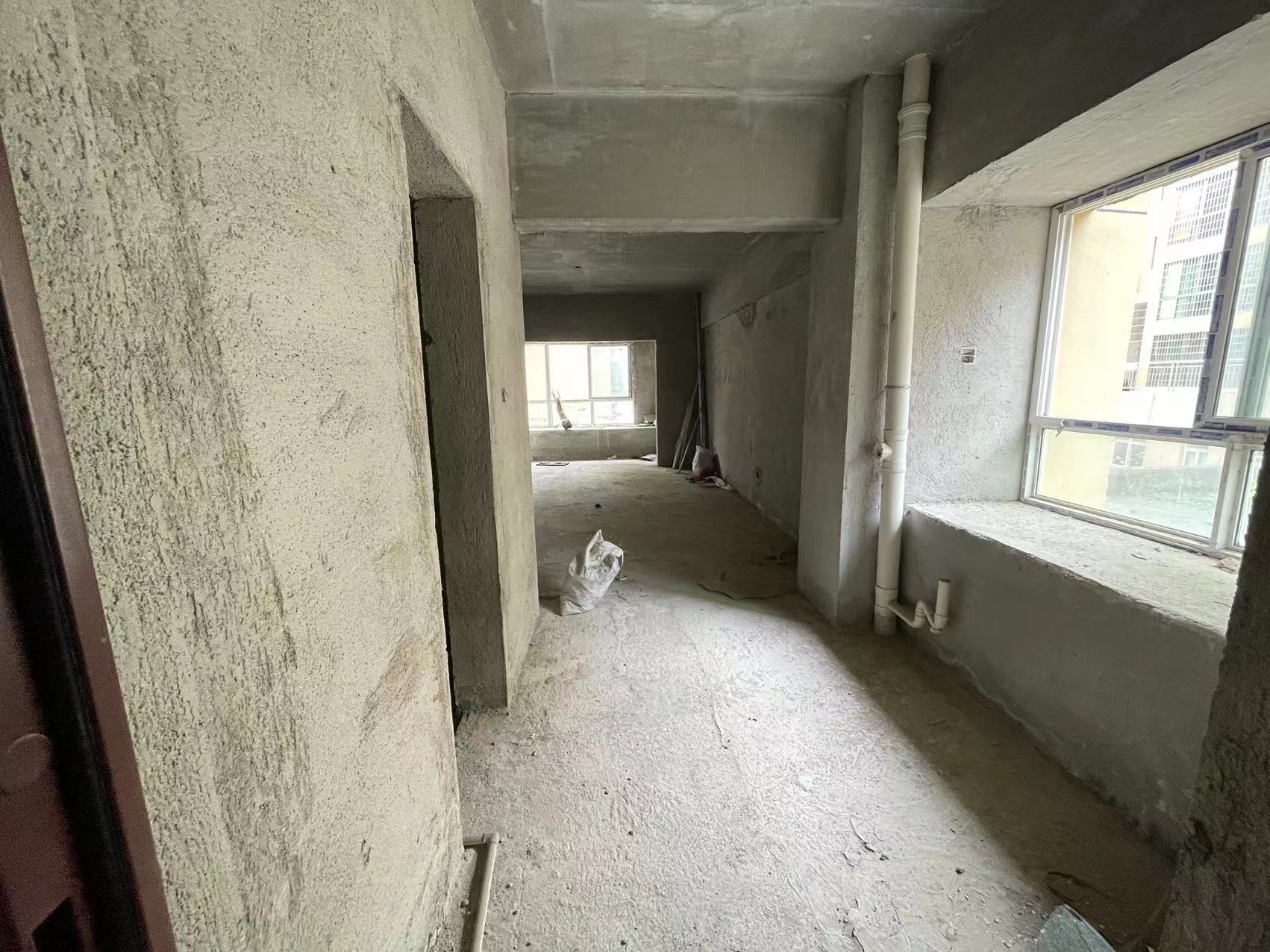 新世界建材城 1室1厅1卫 22.0万 新世界建材城 1室1厅1卫 22.0万室内图