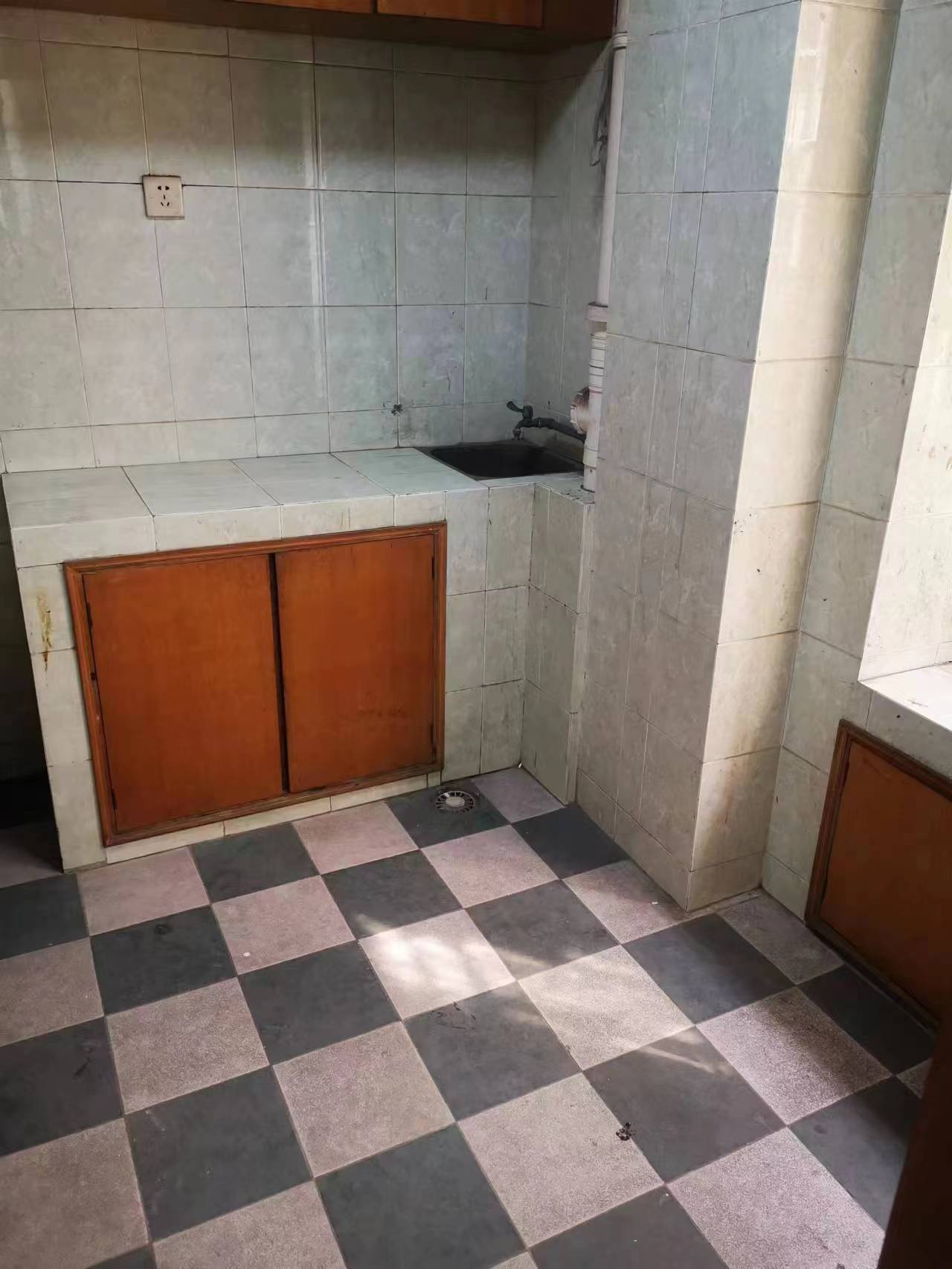 火星信用社宿舍 2室2厅1卫 1350.0元/月 火星信用社宿舍 2室2厅1卫 1350.0元/月室内图