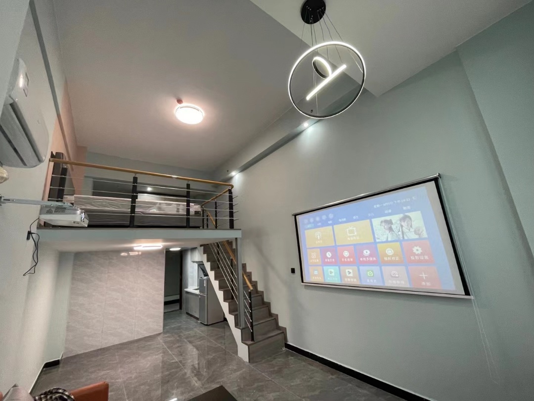 裕天国际商汇中心 1室1厅1卫 2100.0元/月 裕天国际商汇中心 1室1厅1卫 2100.0元/月室内图