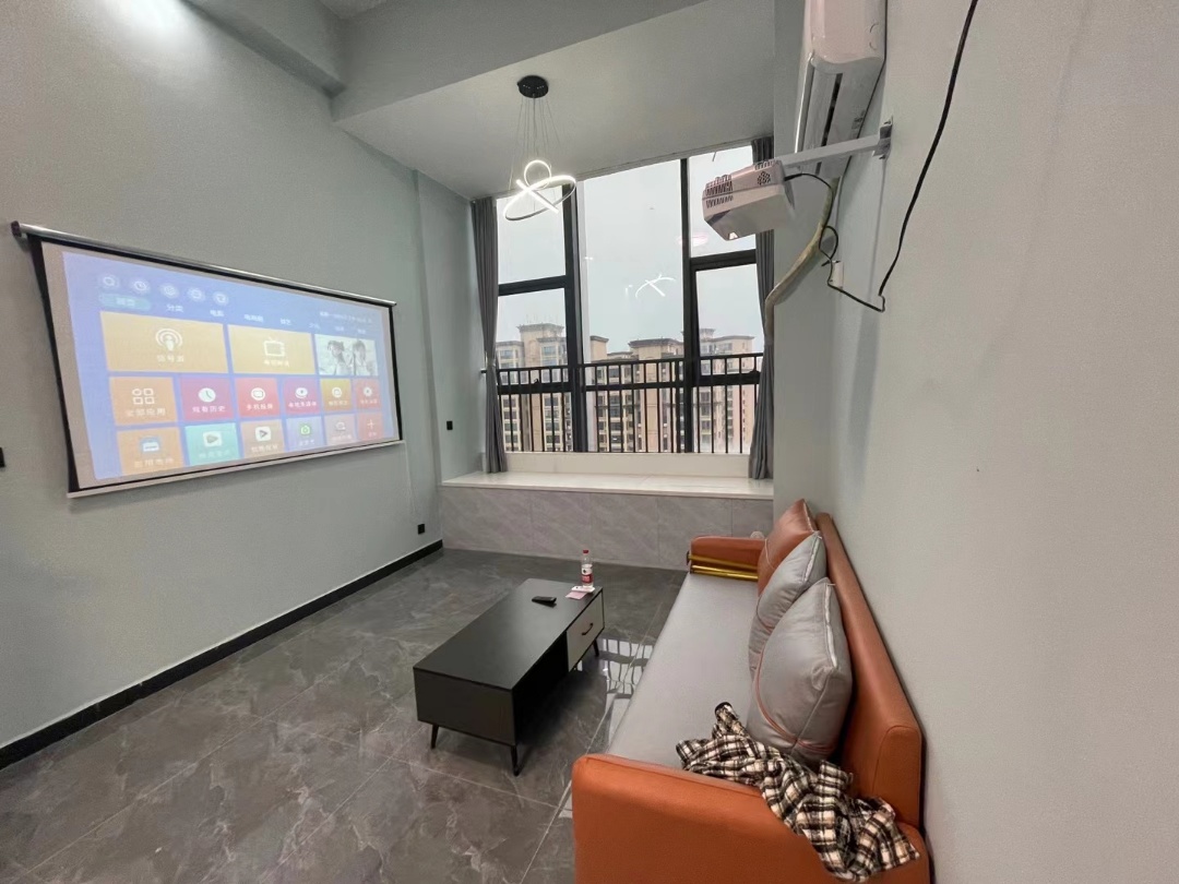 裕天国际商汇中心 1室1厅1卫 2100.0元/月 裕天国际商汇中心 1室1厅1卫 2100.0元/月室内图