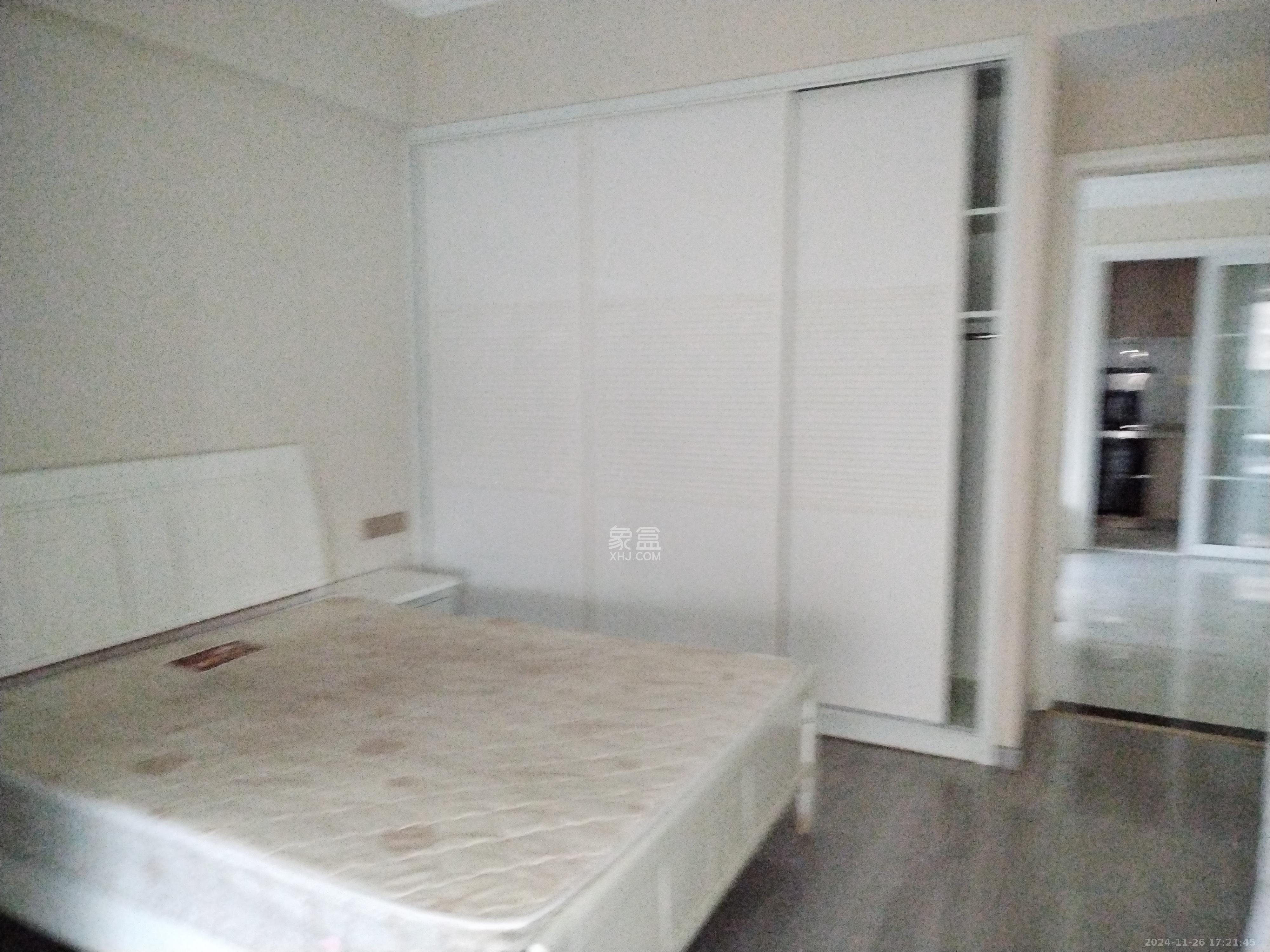 北辰三角洲E4区  2室1厅1卫   3200.00元/月室内图