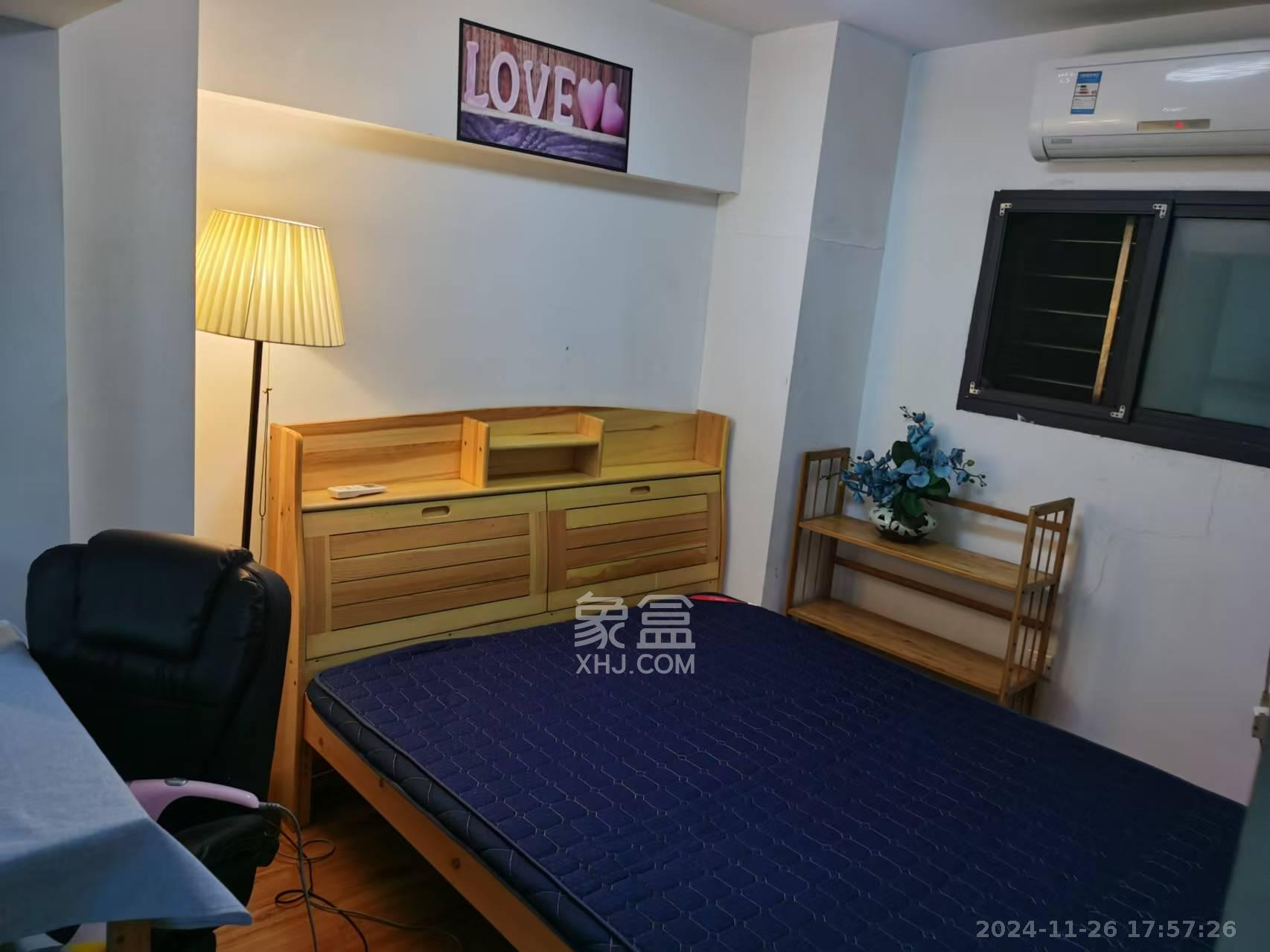 融圣国际  2室1厅1卫    2500.0元/月 融圣国际  2室1厅1卫    2500.0元/月室内图