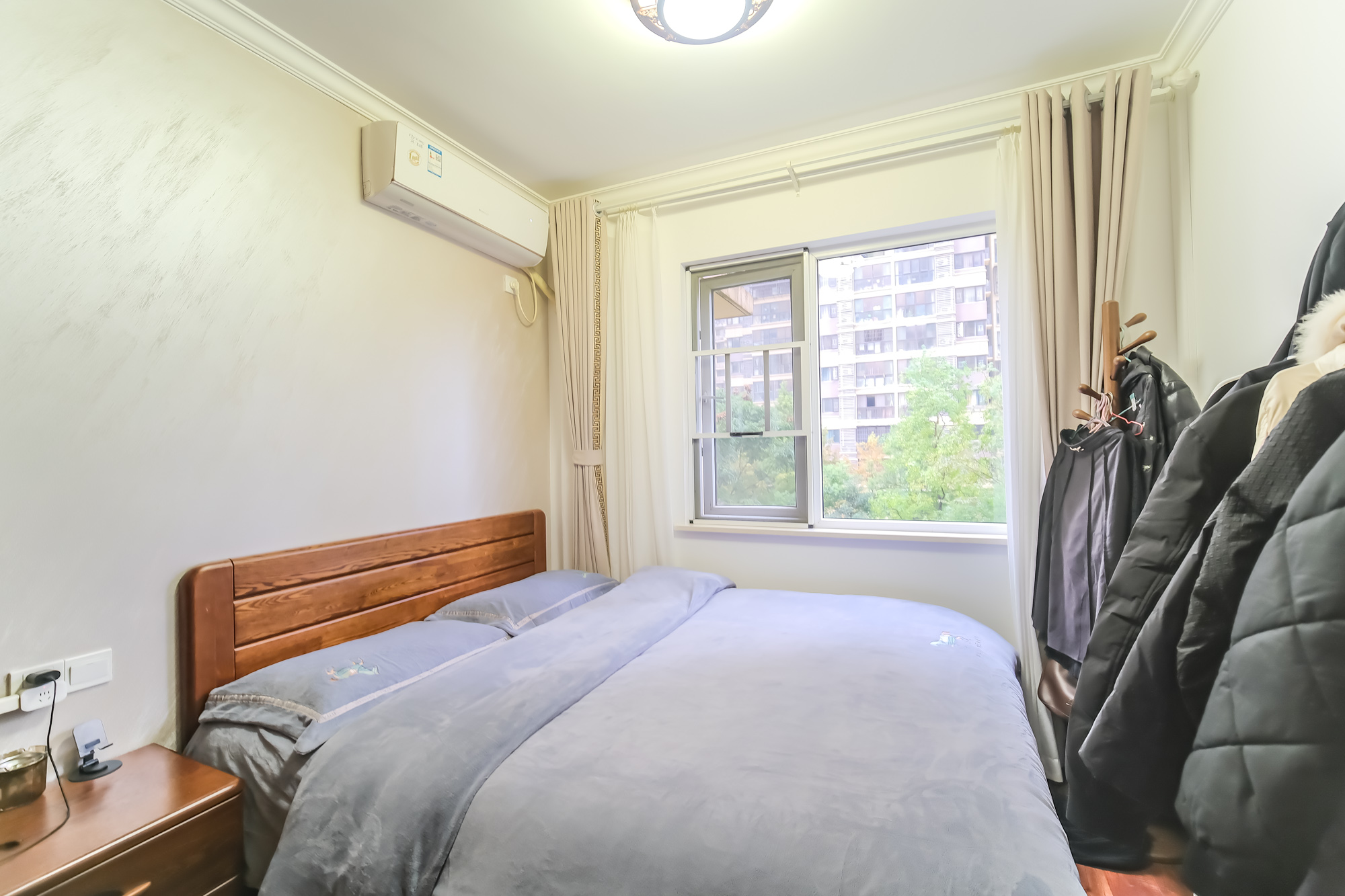 保利香槟国际 3室2厅2卫 95.0万 保利香槟国际 3室2厅2卫 95.0万卧室