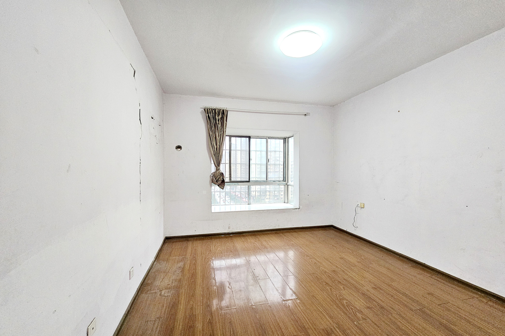 至雅小玲家园 3室2厅2卫 78.8万 至雅小玲家园 3室2厅2卫 78.8万卧室