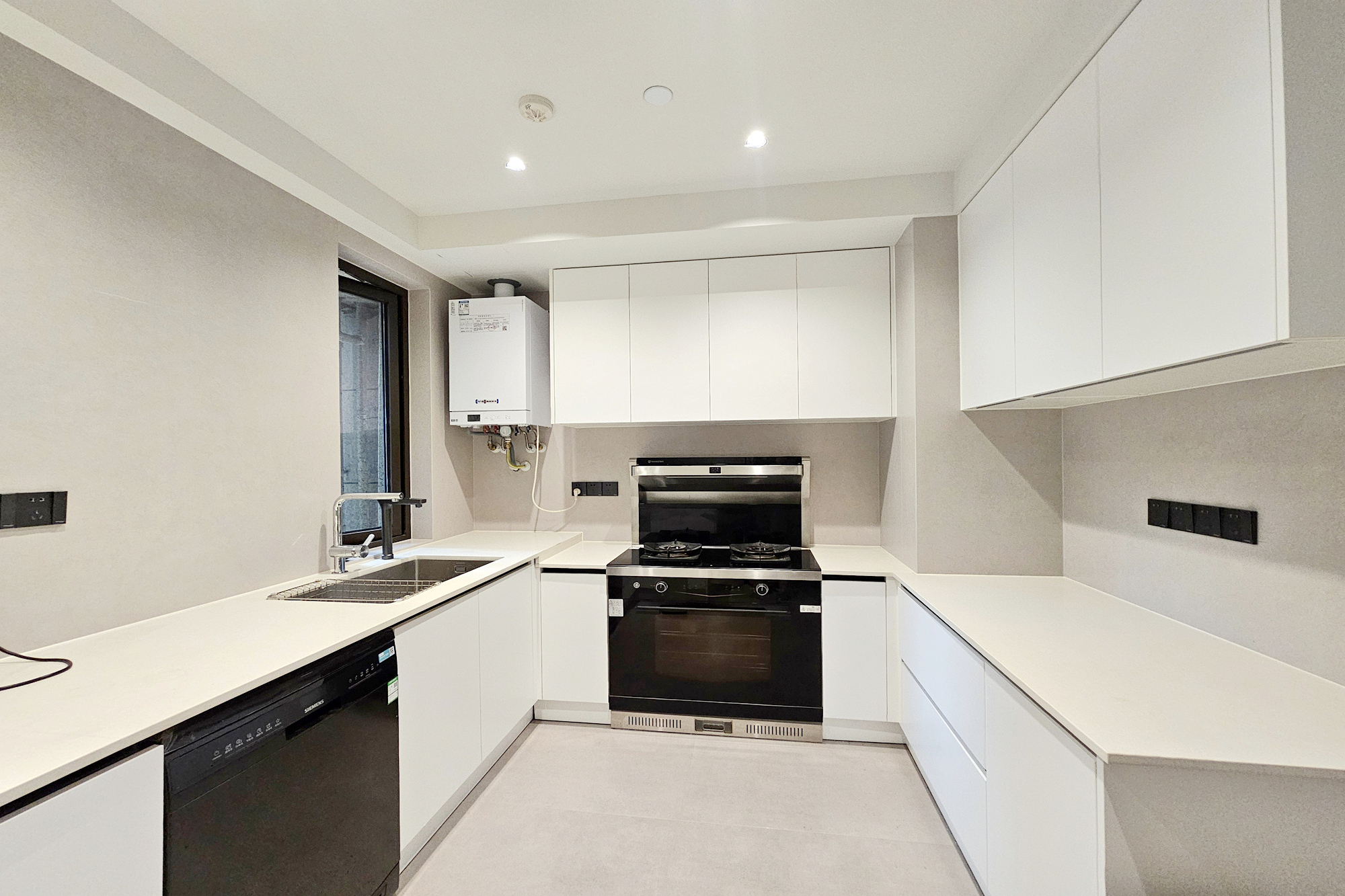 明昇壹城(明昇时代广场)二期 3室2厅2卫 190.0万 明昇壹城(明昇时代广场)二期 3室2厅2卫 190.0万其他