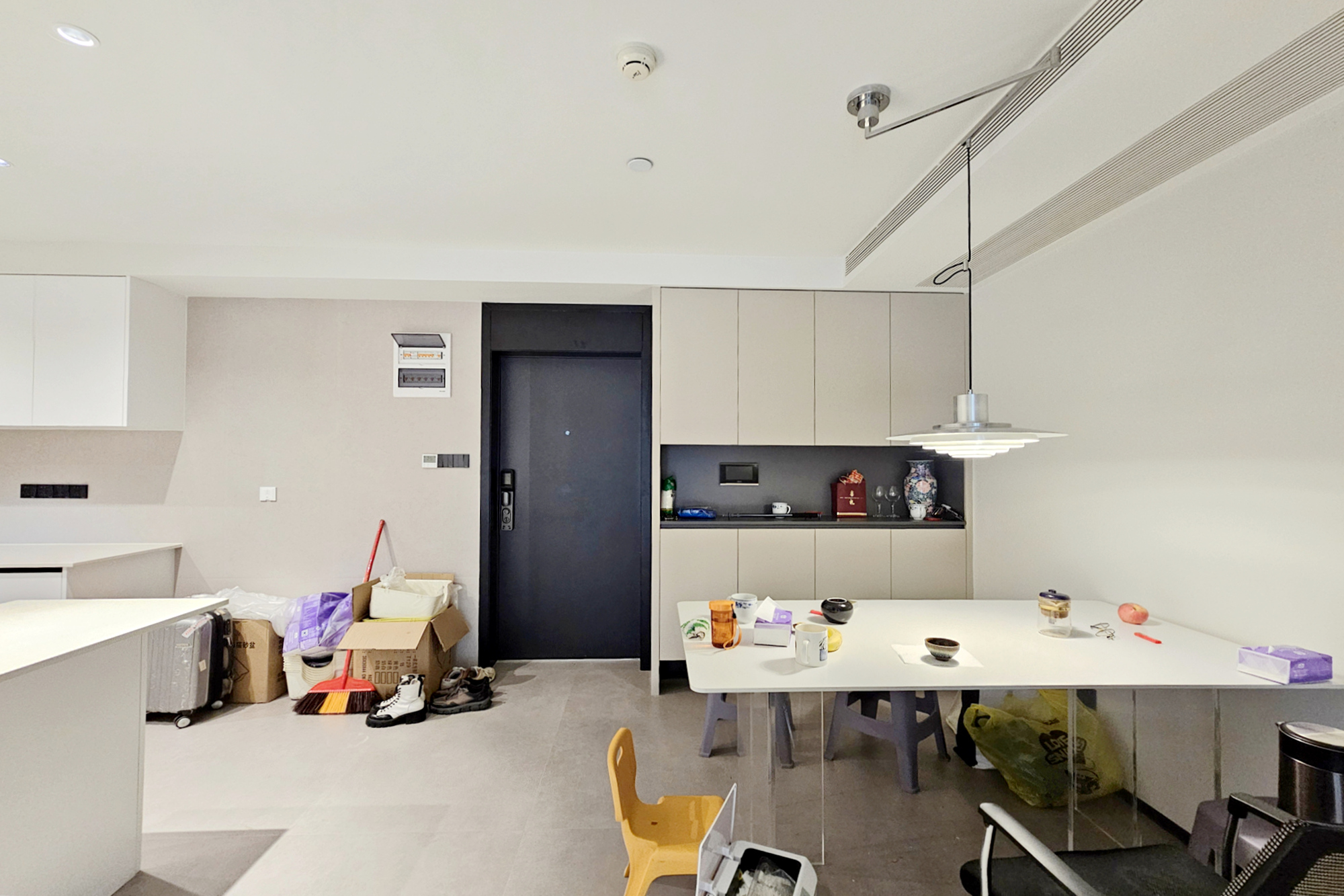 明昇壹城(明昇时代广场)二期 3室2厅2卫 190.0万 明昇壹城(明昇时代广场)二期 3室2厅2卫 190.0万客厅