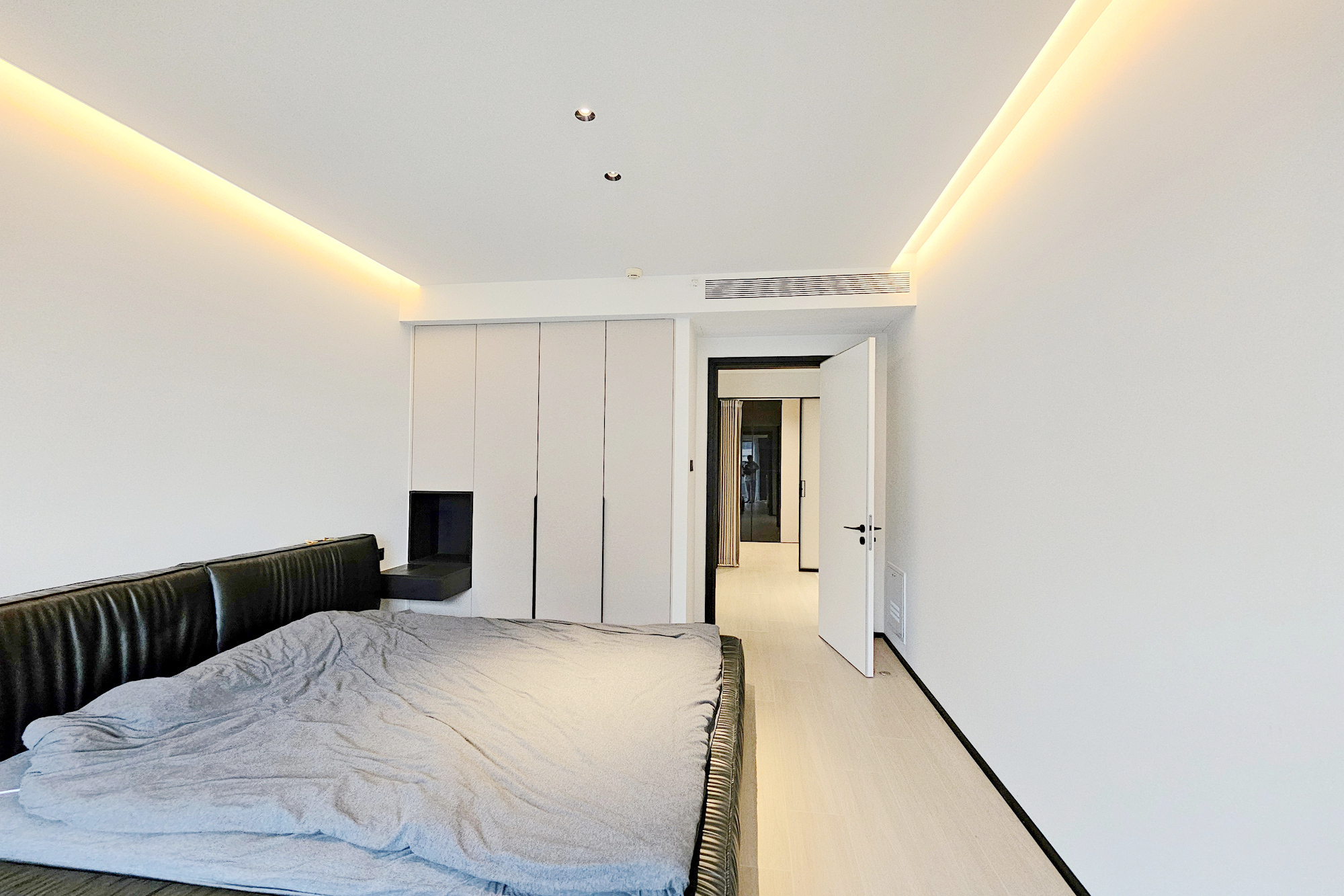 明昇壹城(明昇时代广场)二期 3室2厅2卫 190.0万 明昇壹城(明昇时代广场)二期 3室2厅2卫 190.0万卧室