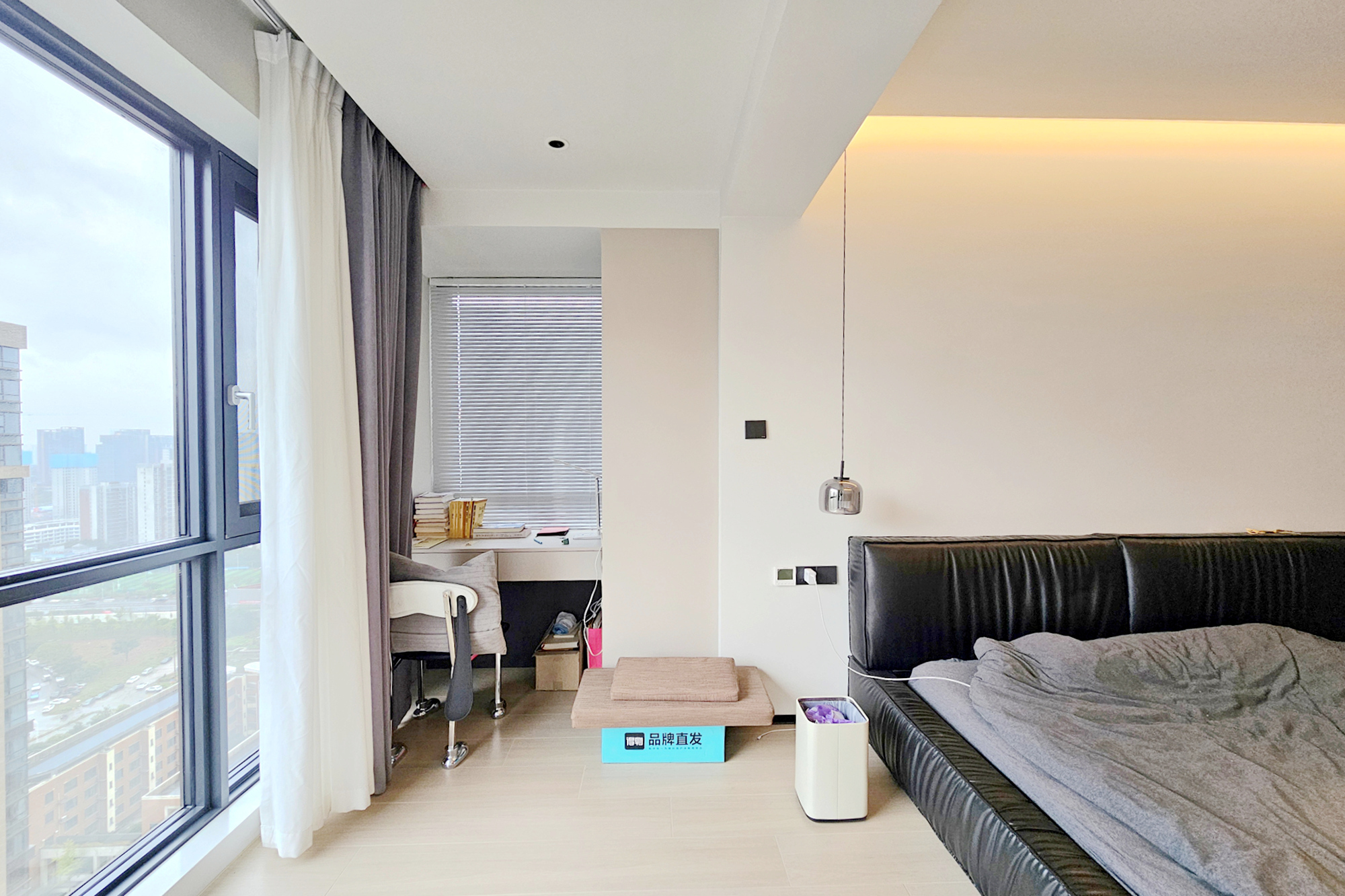 明昇壹城(明昇时代广场)二期 3室2厅2卫 190.0万 明昇壹城(明昇时代广场)二期 3室2厅2卫 190.0万阳台